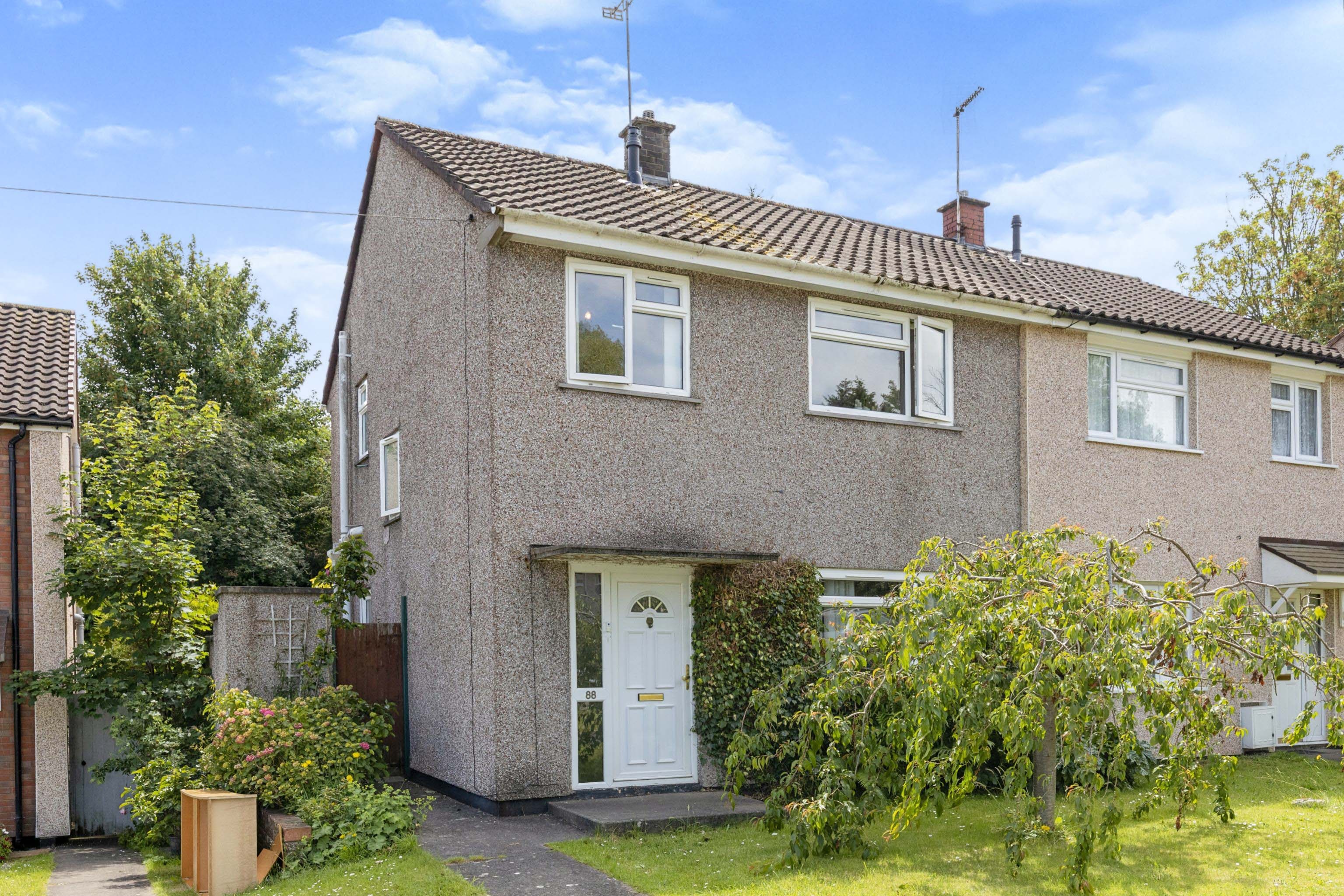 3 bedroom semidetached house for sale in Streamleaze, Thornbury, BS35 2BP