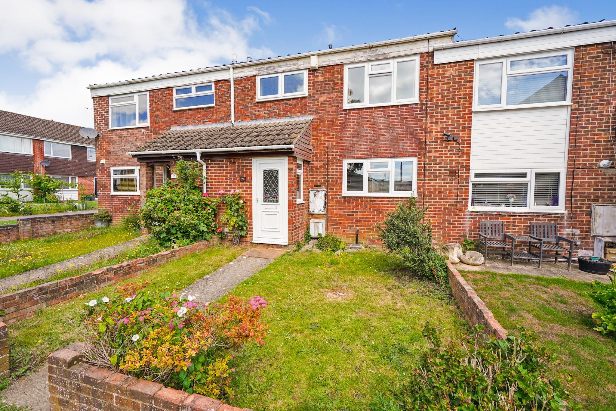 3 bedroom terraced house for sale in Conan Doyle Walk Liden, Swindon, SN3 6JB