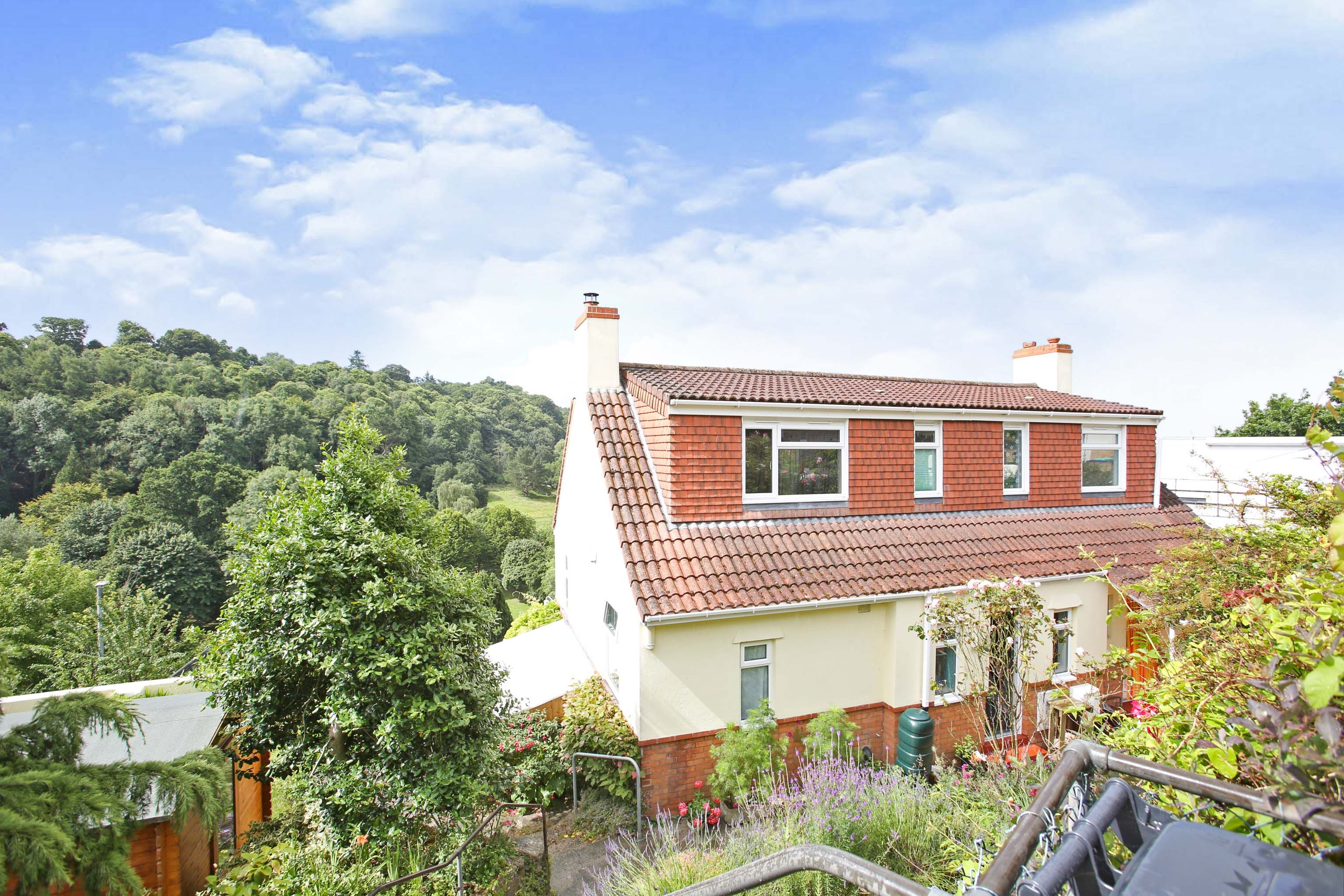 4 bedroom detached house for sale in Penn Hill Park, Yeovil, BA20 1SE