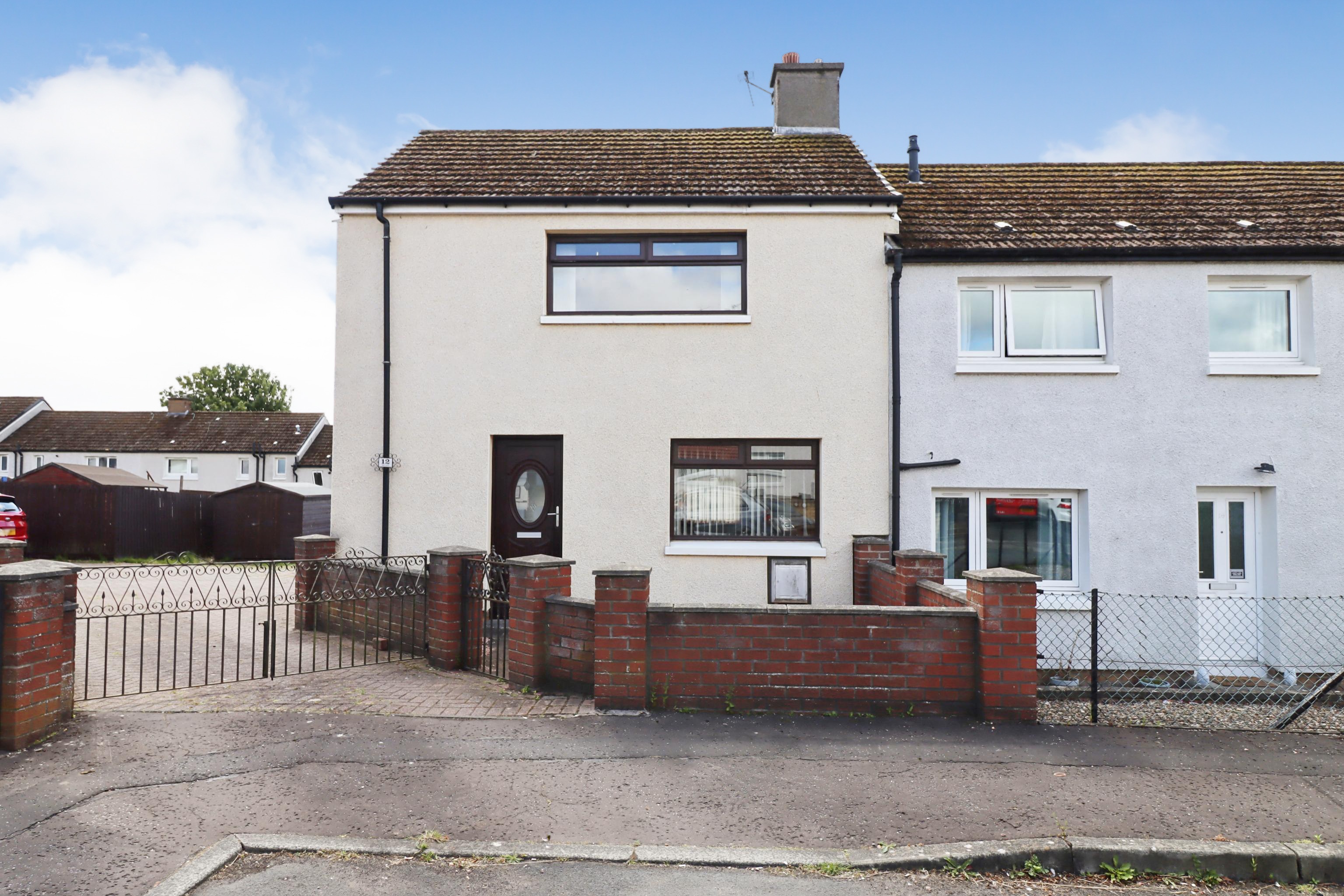 2 bedroom end of terrace house for sale in Kirkshotts Terrace, Lochgelly, KY5 0JP