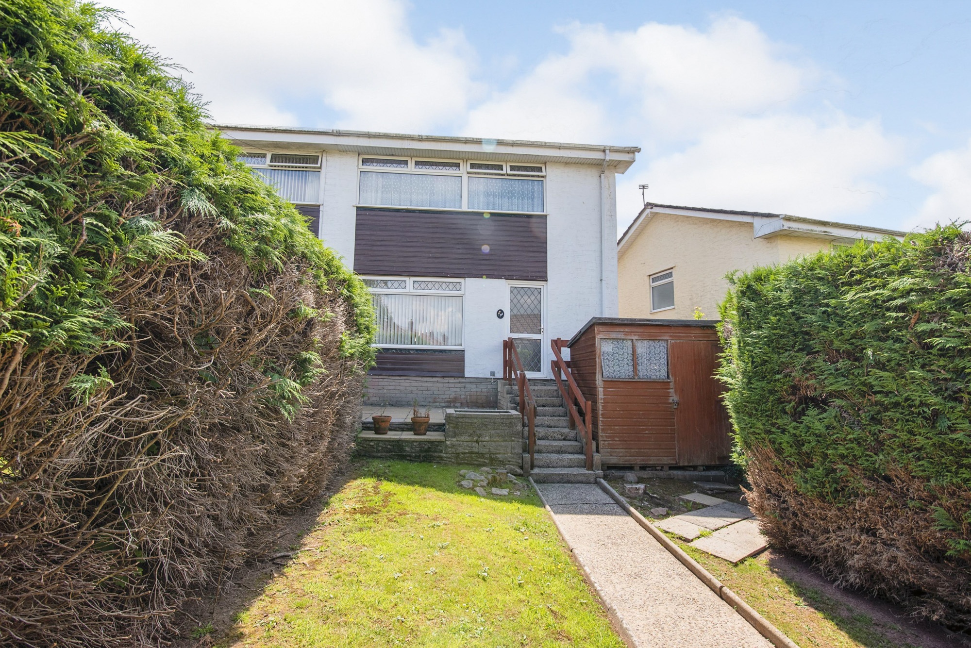 3 bedroom semidetached house for sale in Glyn Eiddew, Cardiff, CF23 7BT
