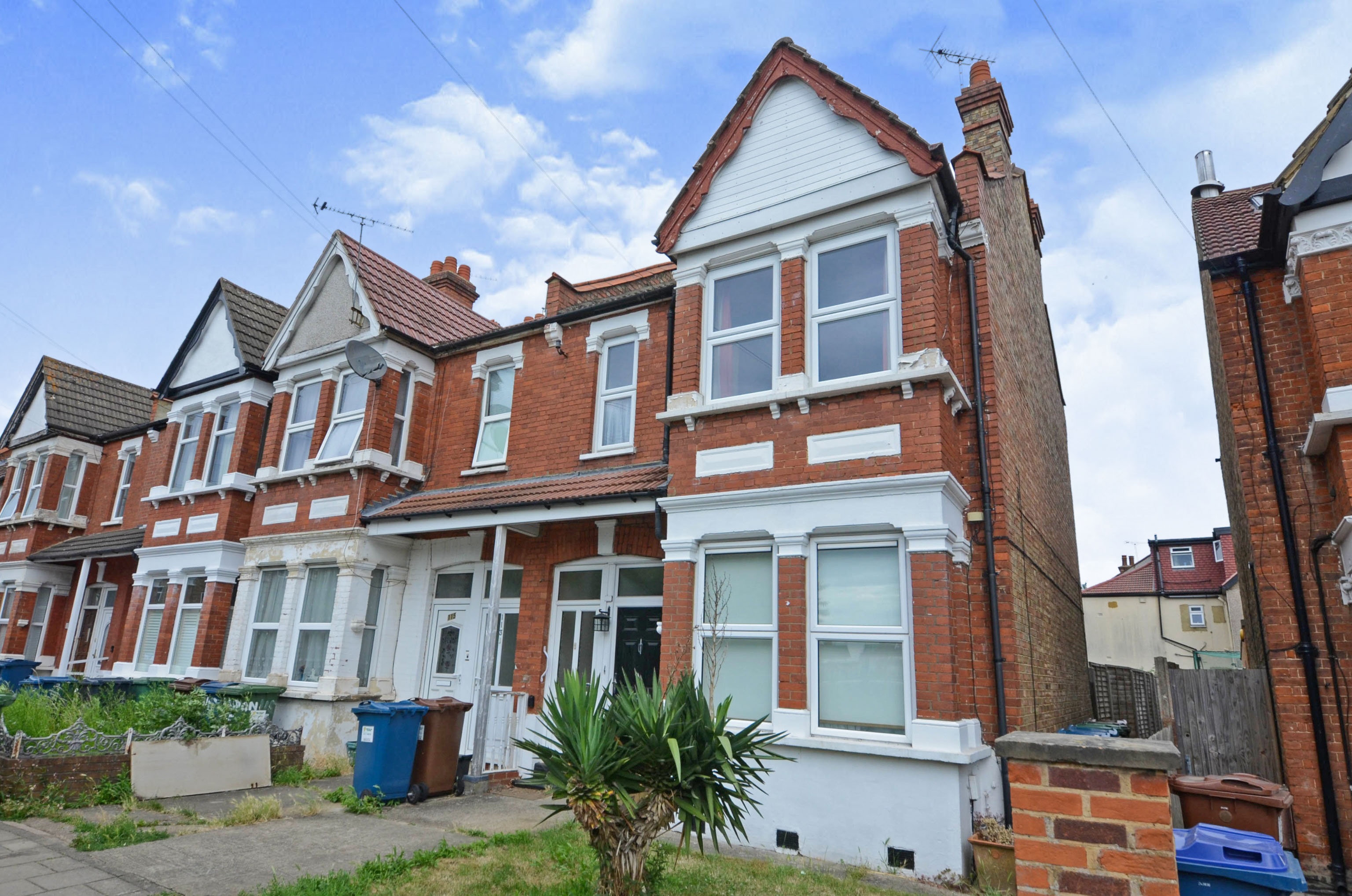 3 bedroom for sale in Welldon Crescent, Harrow, HA1 1QJ