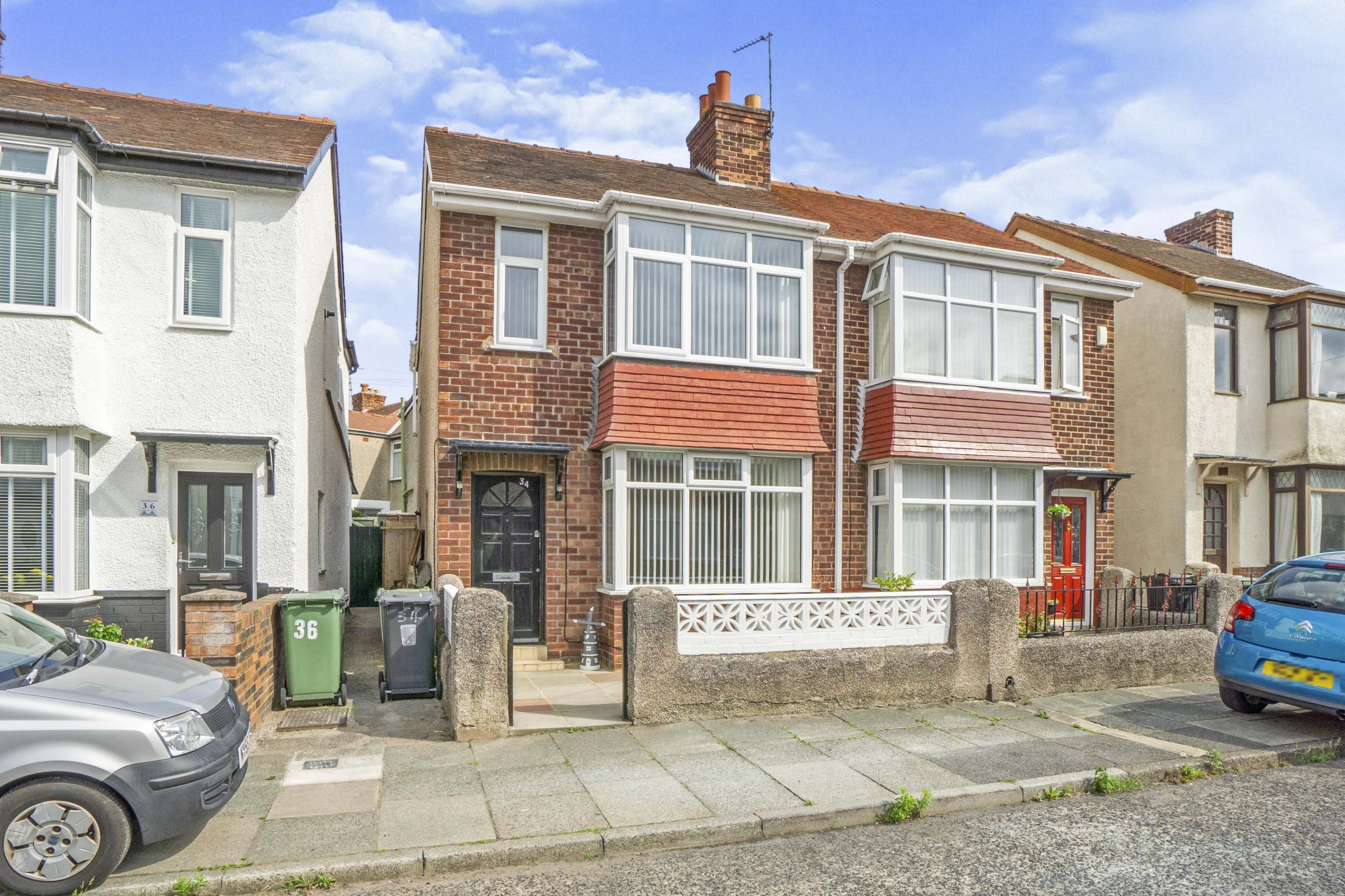 2 bedroom semidetached house for sale in Danescourt Road, Birkenhead