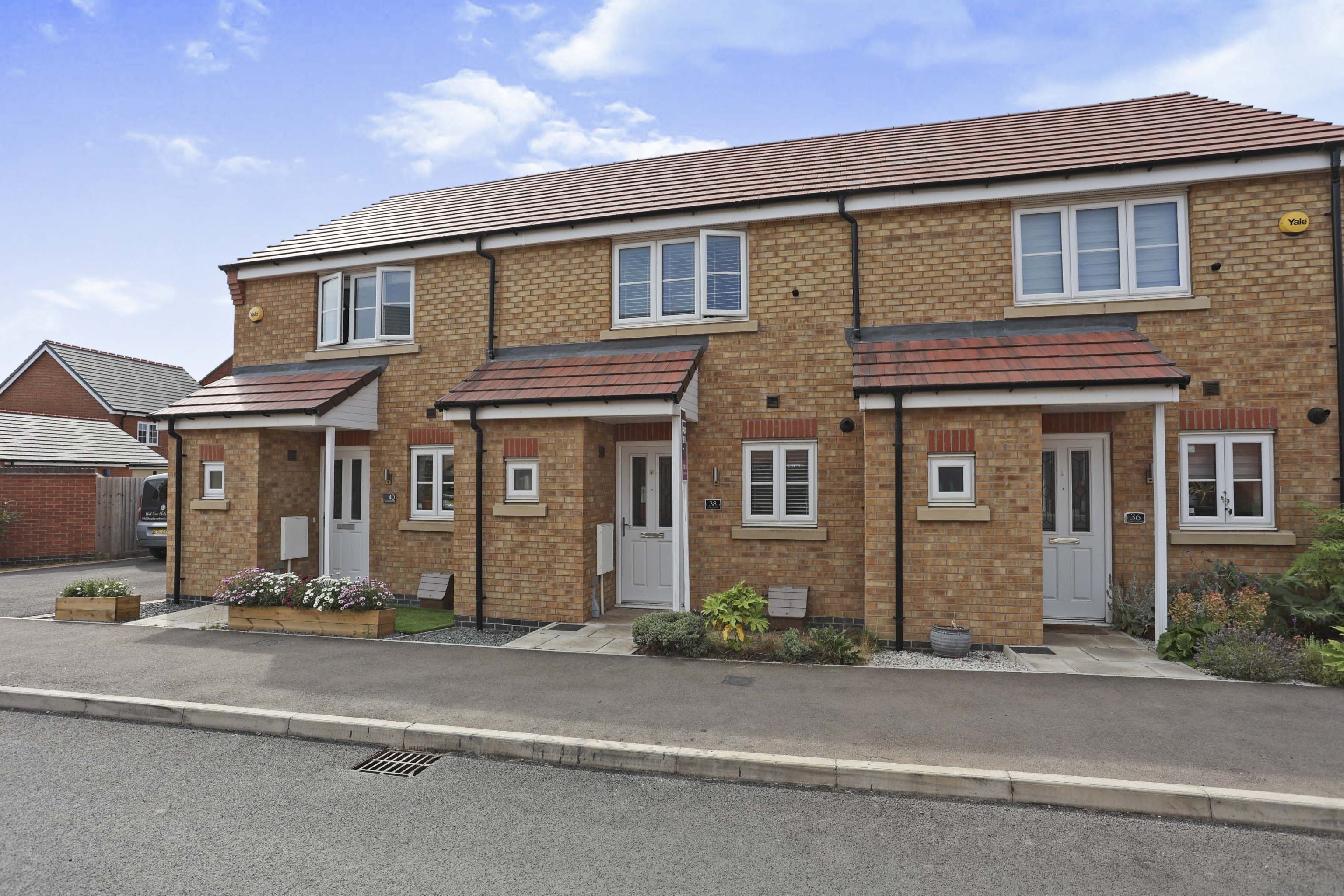 2 bedroom terraced house for sale in Lovett Crescent, Mountsorrel, LE12 7ZE