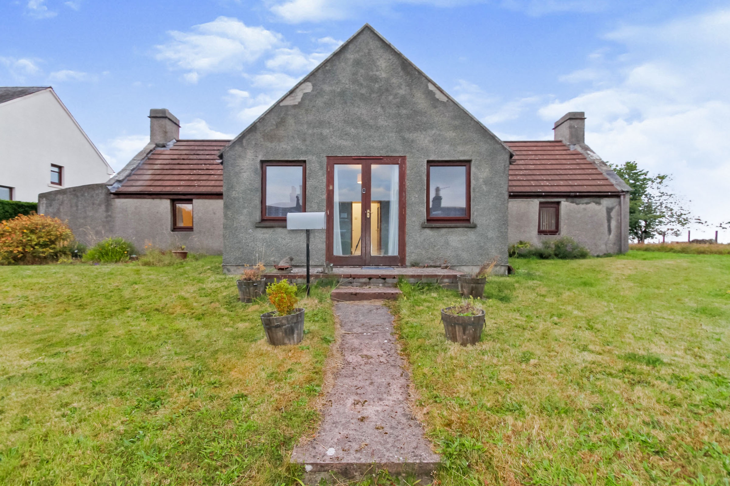 3 bedroom detached bungalow for sale in Mannochmore, Elgin, IV30 8GZ