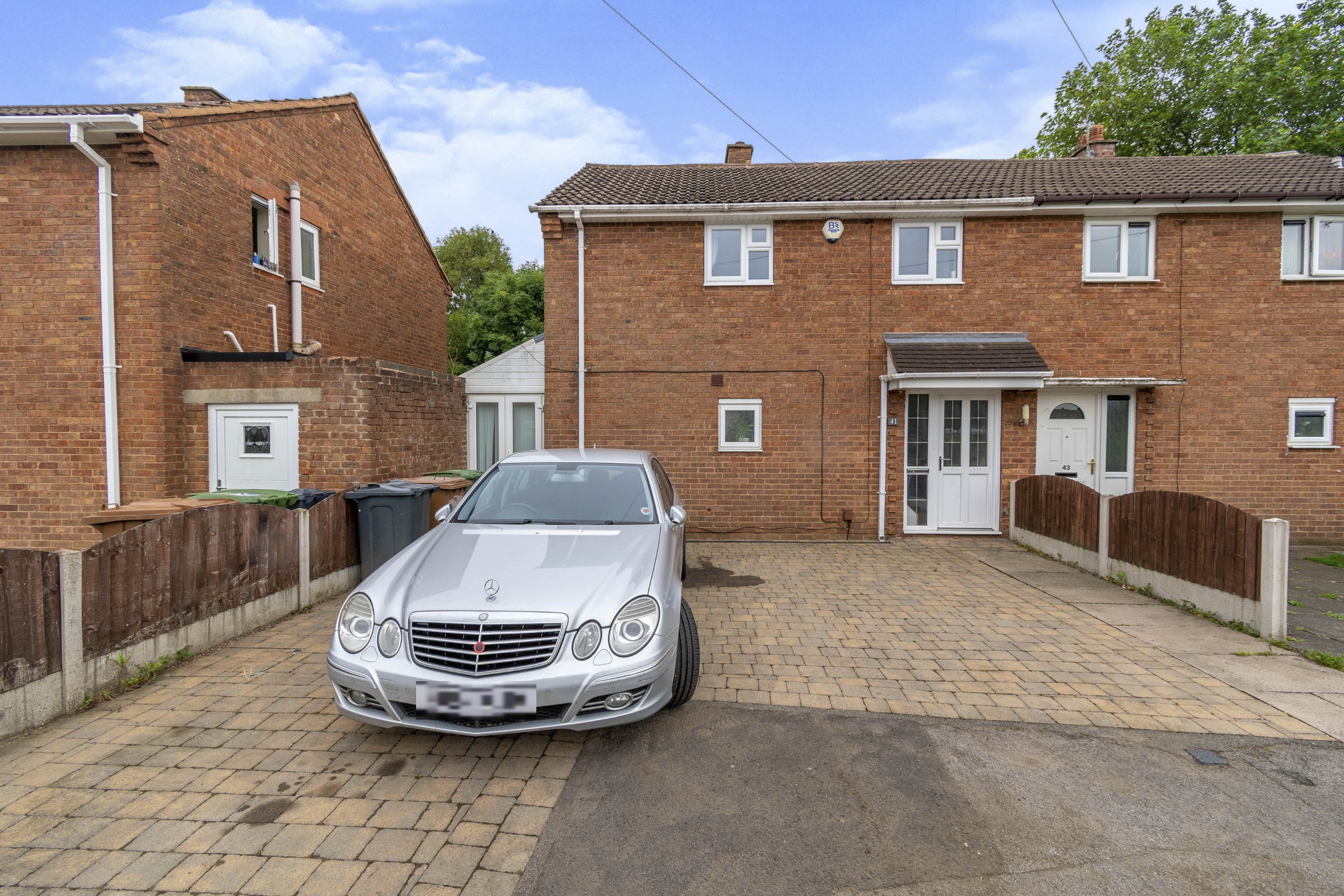 3 bedroom semidetached house for sale in Sandwell Place, Willenhall