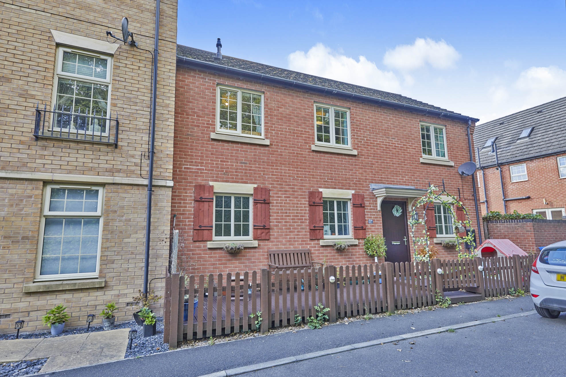 2 bedroom semidetached house for sale in Towpath Way, Spondon, Derby