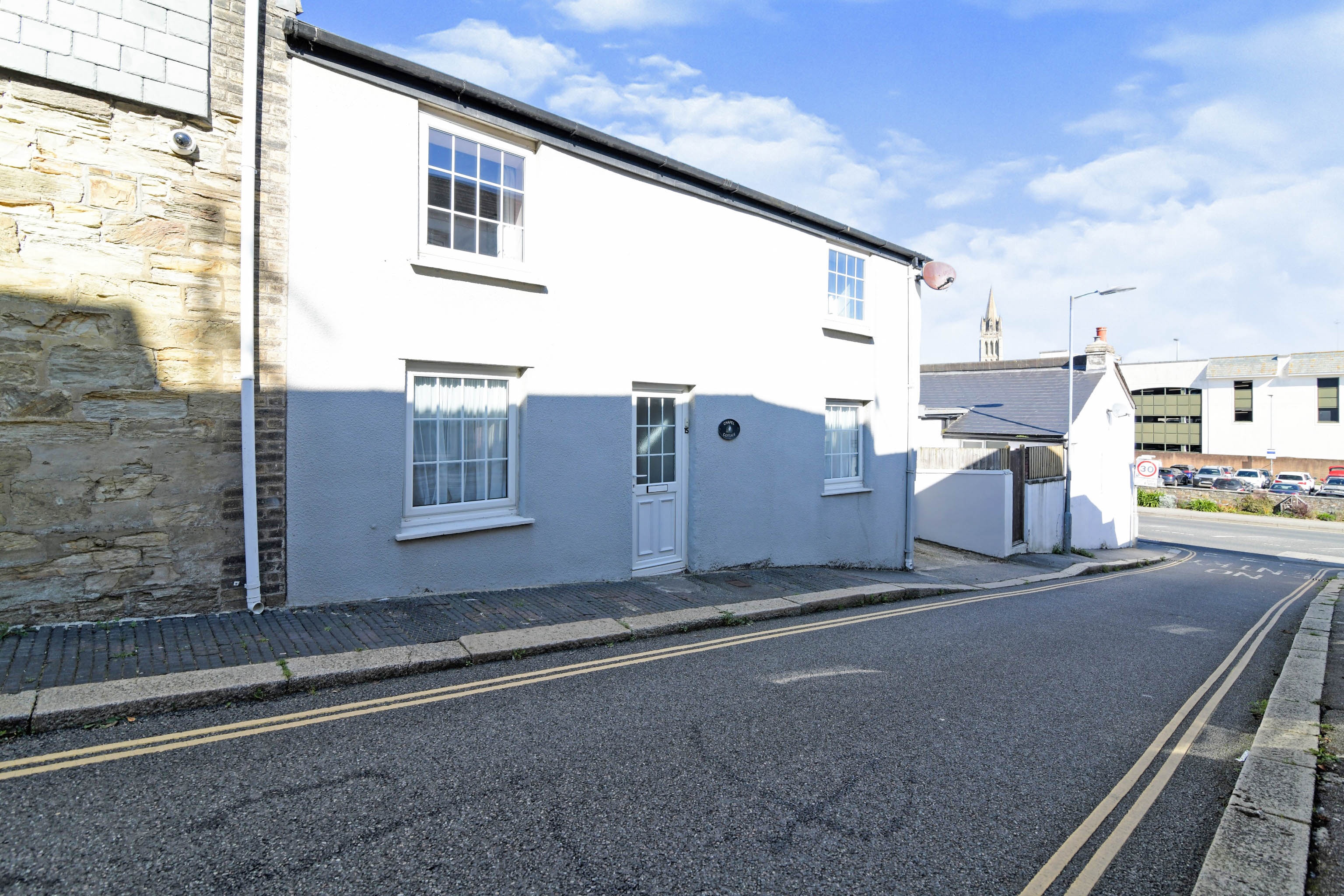 3 Bedroom Semi Detached House For Sale In William Street Truro Tr1 2ed