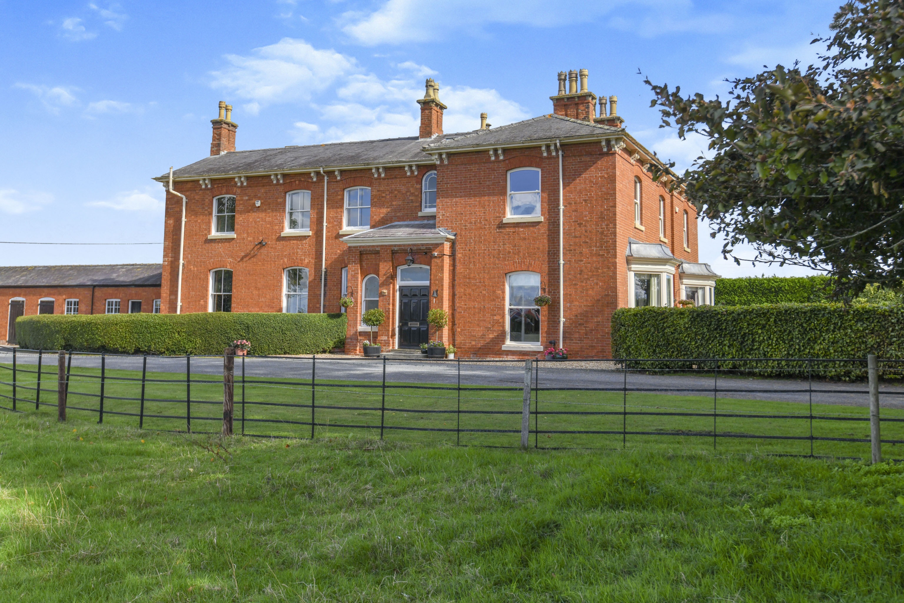 5 bedroom detached house for sale in Baumber,, Horncastle, LN9 5NE