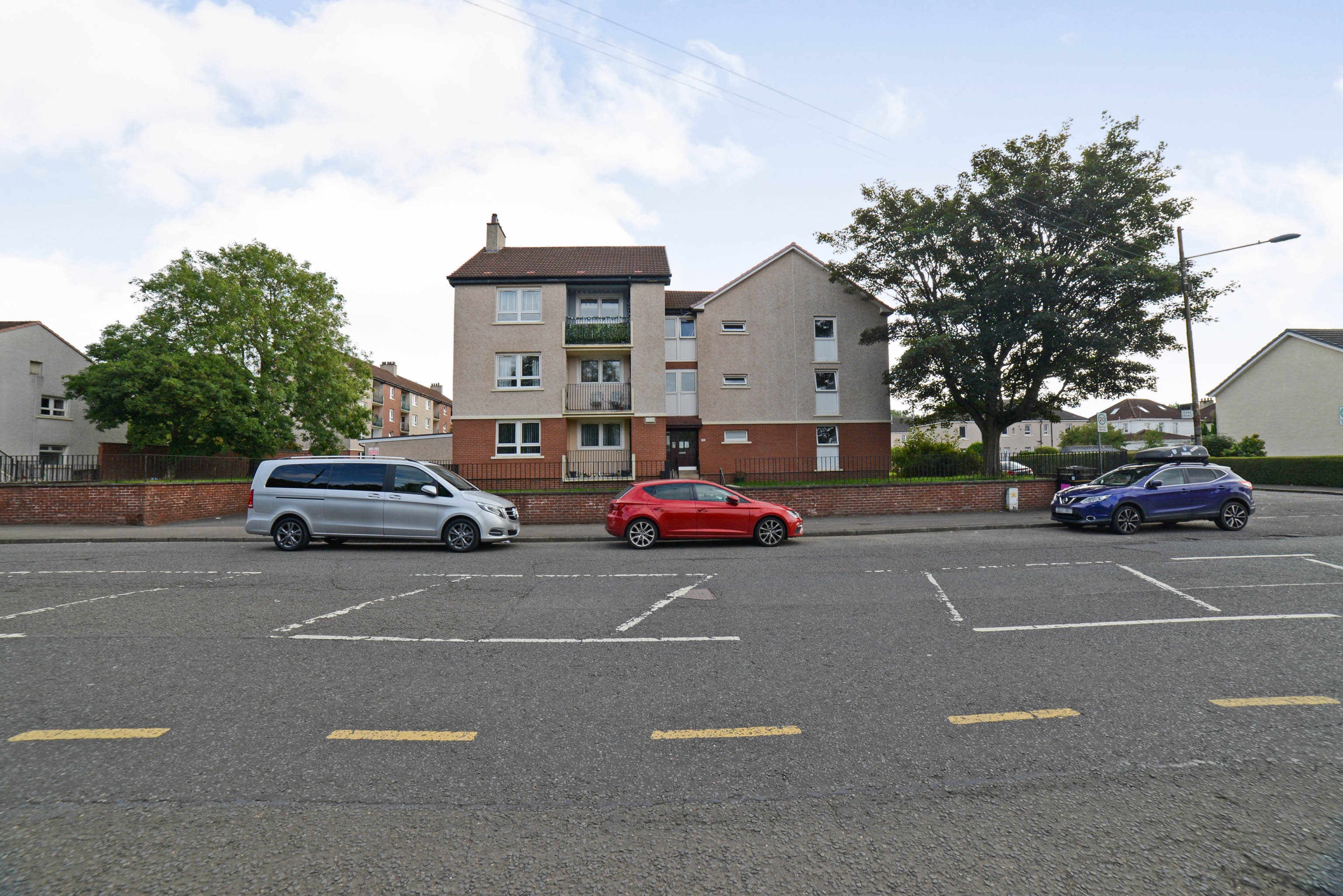 2 bedroom flat for sale in 370 Dyke Road, Glasgow, G13 4QG