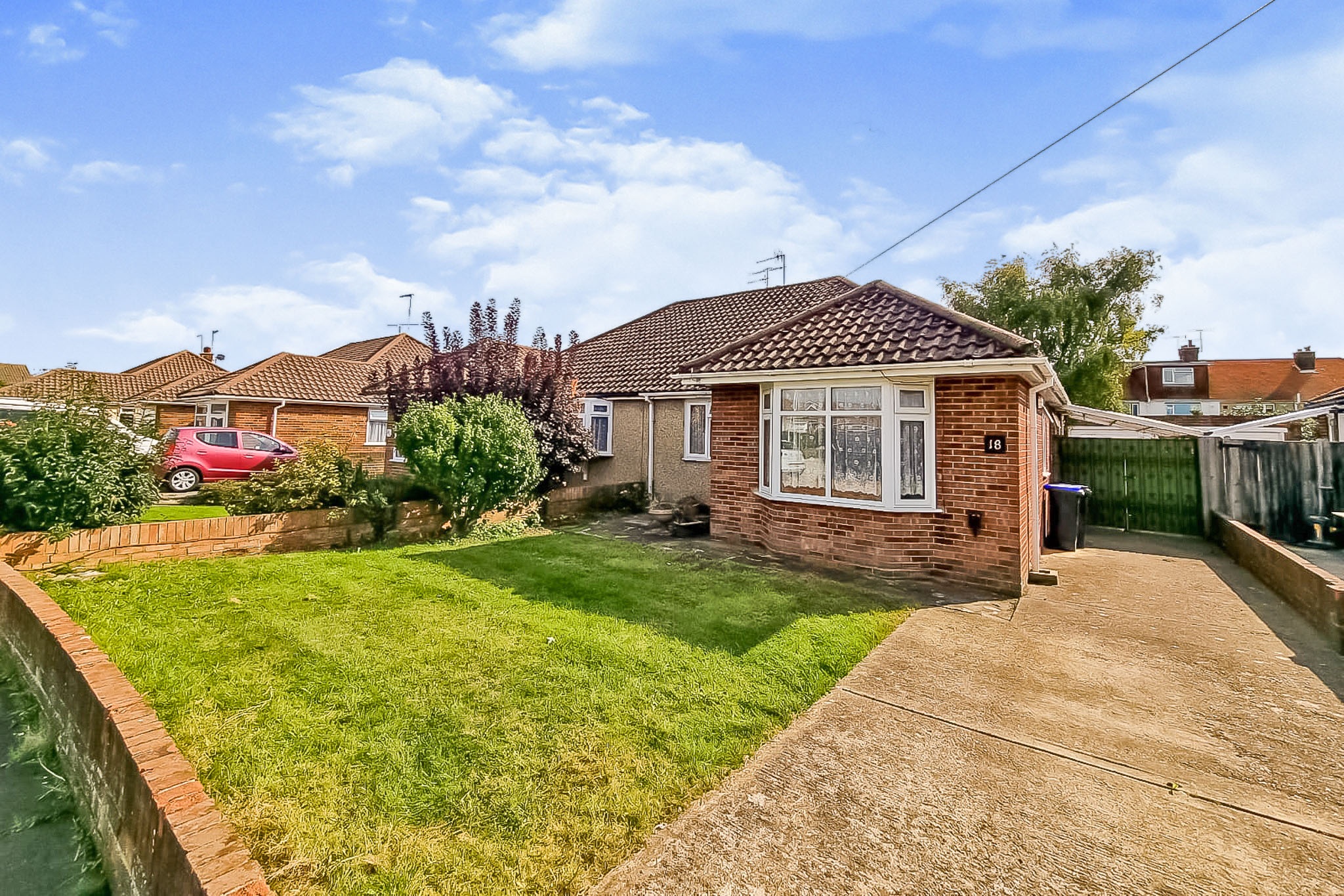 3 bedroom bungalow for sale in Stonehurst Road, Worthing, BN13 1LY