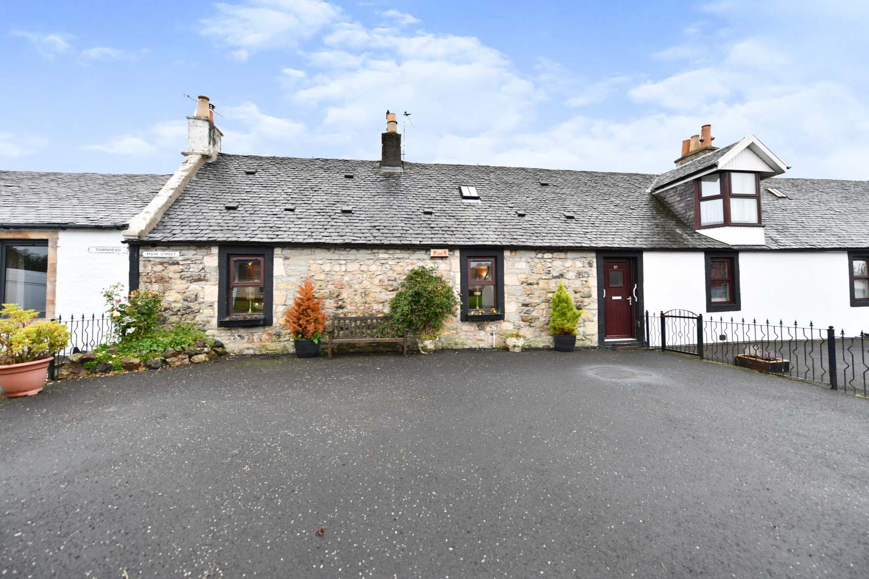 2 bedroom terraced bungalow for sale in Main Street, Kilmaurs, KA3 2SY