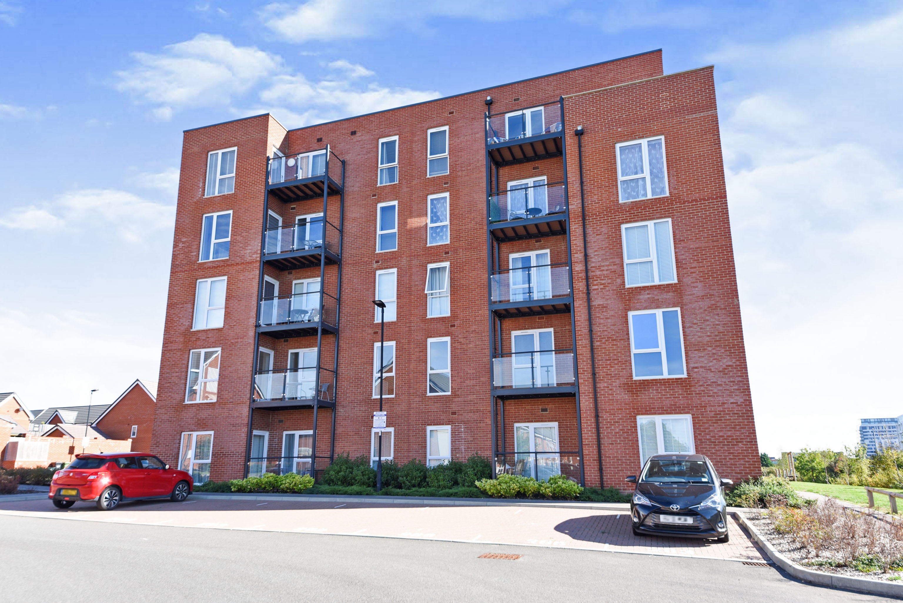 2 bedroom apartment for sale in 1 Strong Drive, Basingstoke, RG21 6AQ