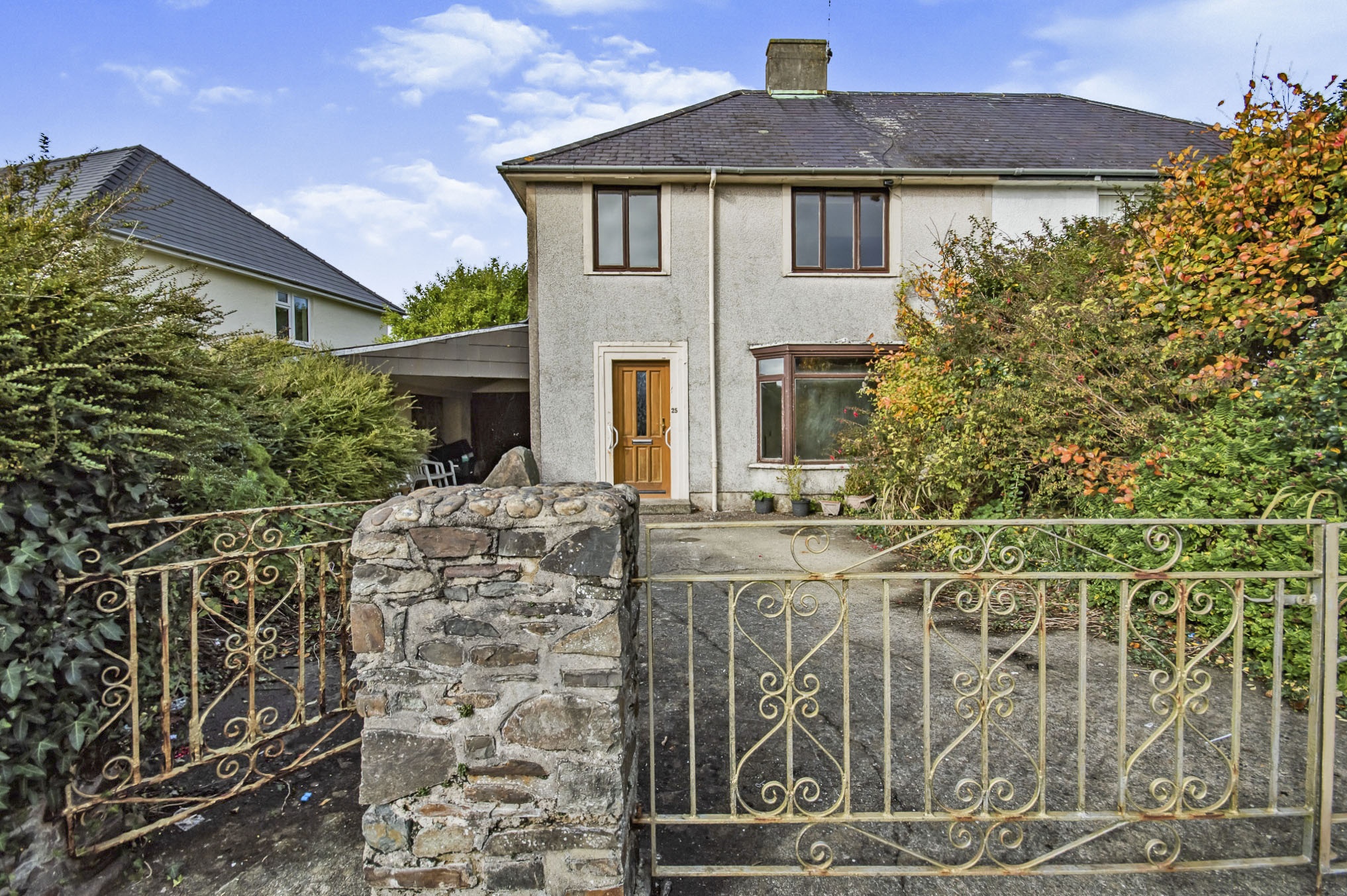 3 bedroom semidetached house for sale in St. Annes Crescent, Pembroke