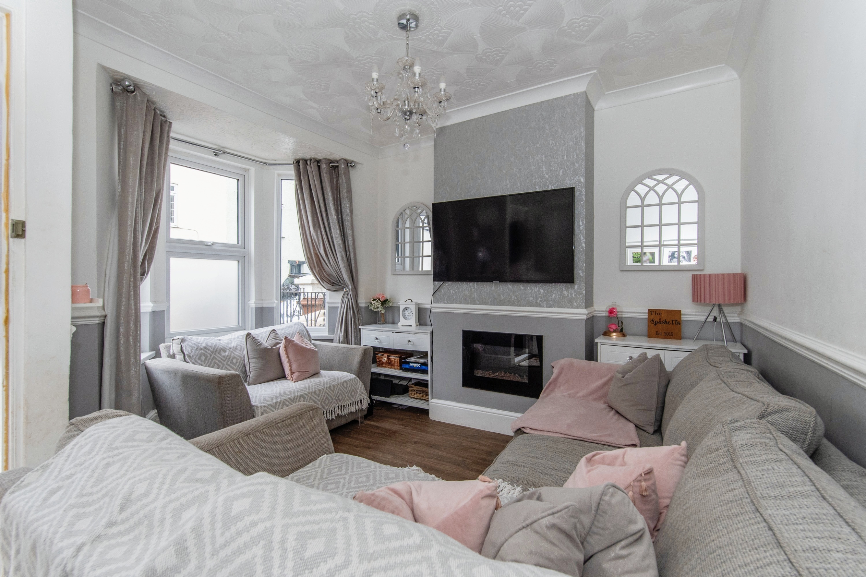 3 bedroom terraced house for sale in Layfield Road, Gillingham, ME7 2QZ