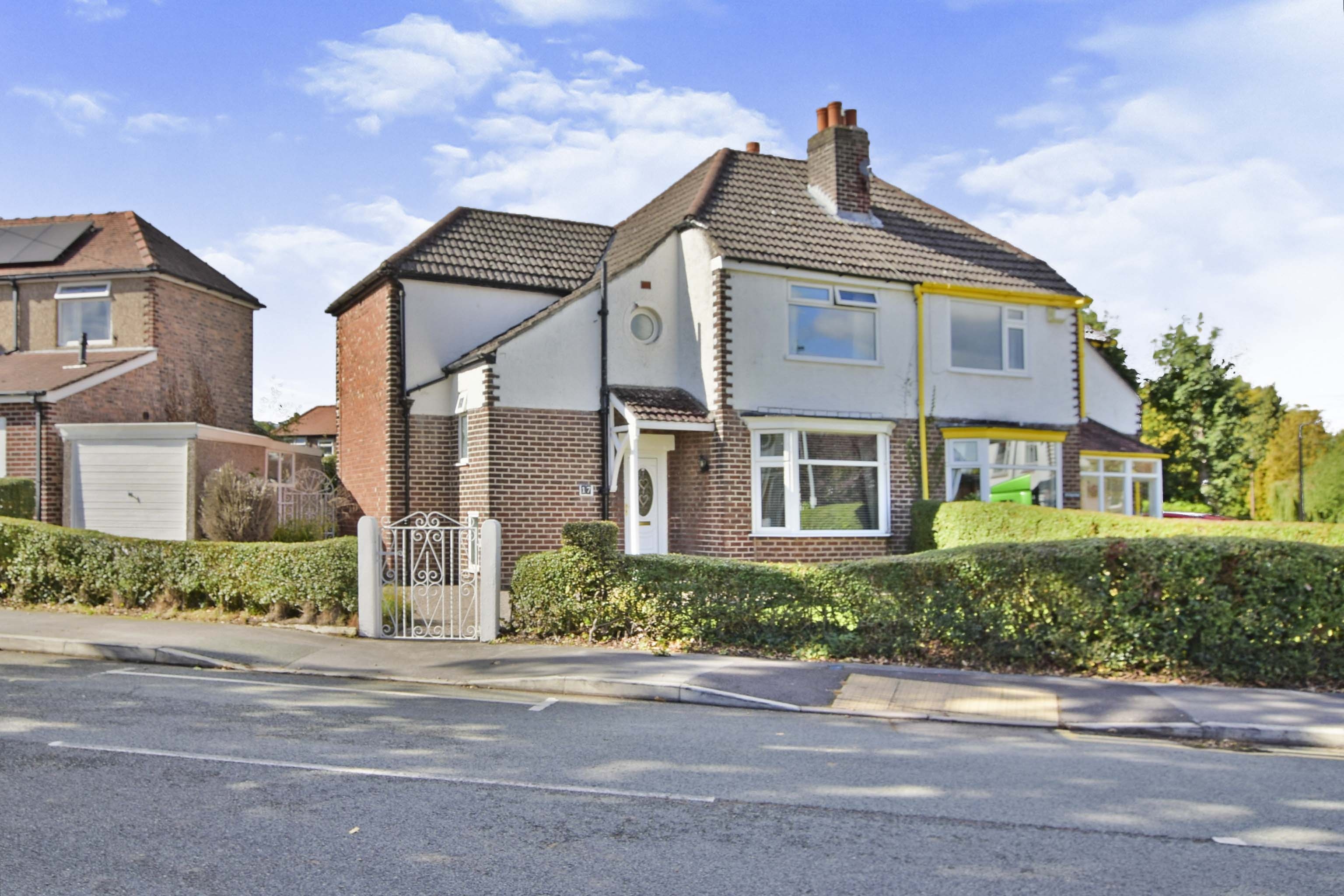 3 bedroom semidetached house for sale in Kings Road, Cheadle Hulme