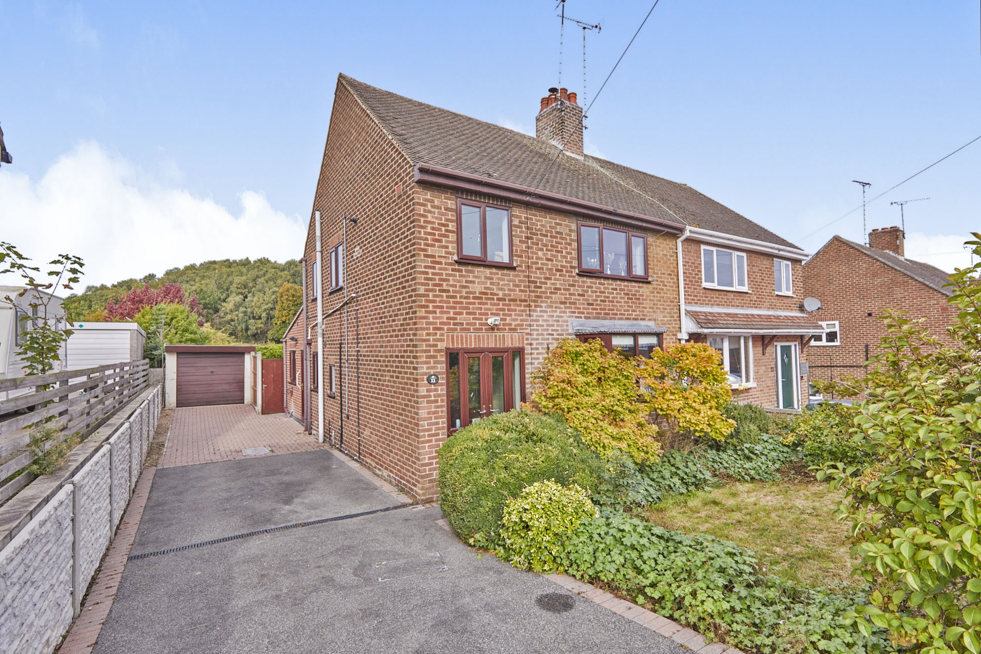 3 bedroom semidetached house for sale in Leawood Road, Midway