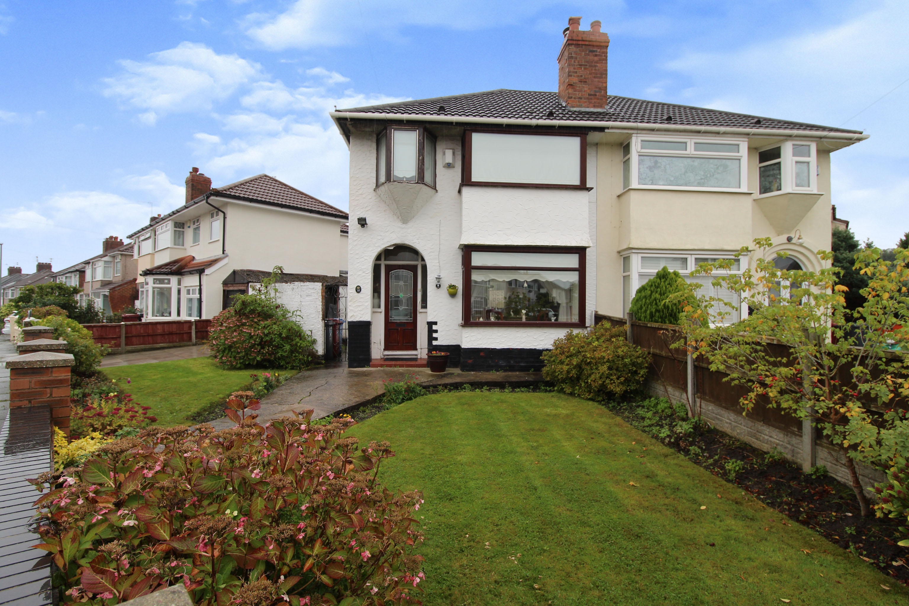 3 bedroom semidetached house for sale in Merton Crescent, Liverpool, L36 4LE