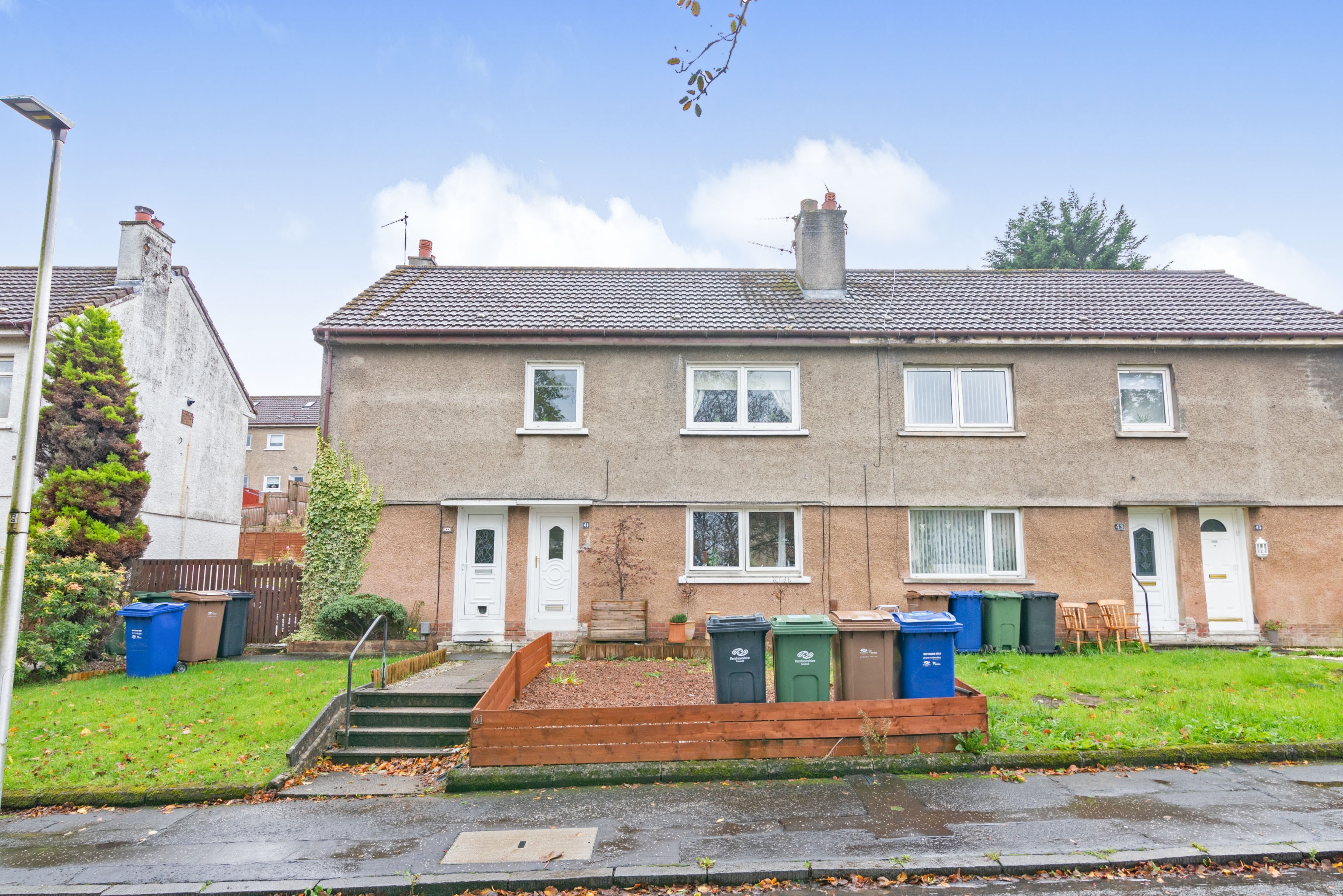 1 bedroom ground floor flat for sale in Locksley Road, Paisley, PA2 0PE