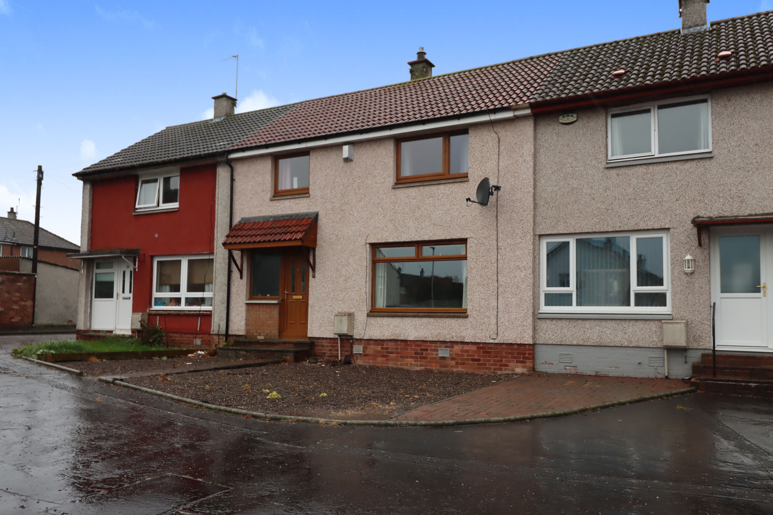 3 bedroom terraced house for sale in Sinclair Avenue, Glenrothes, KY6 1BB