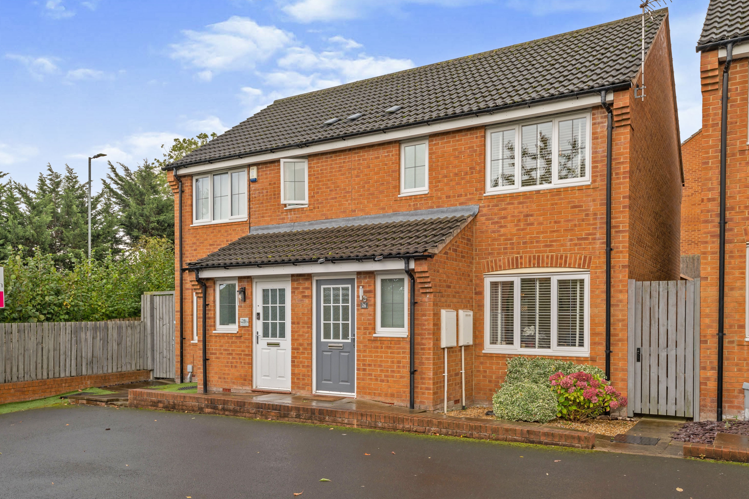 3 bedroom semidetached house for sale in Bittern Croft, Wakefield, WF4 5PD