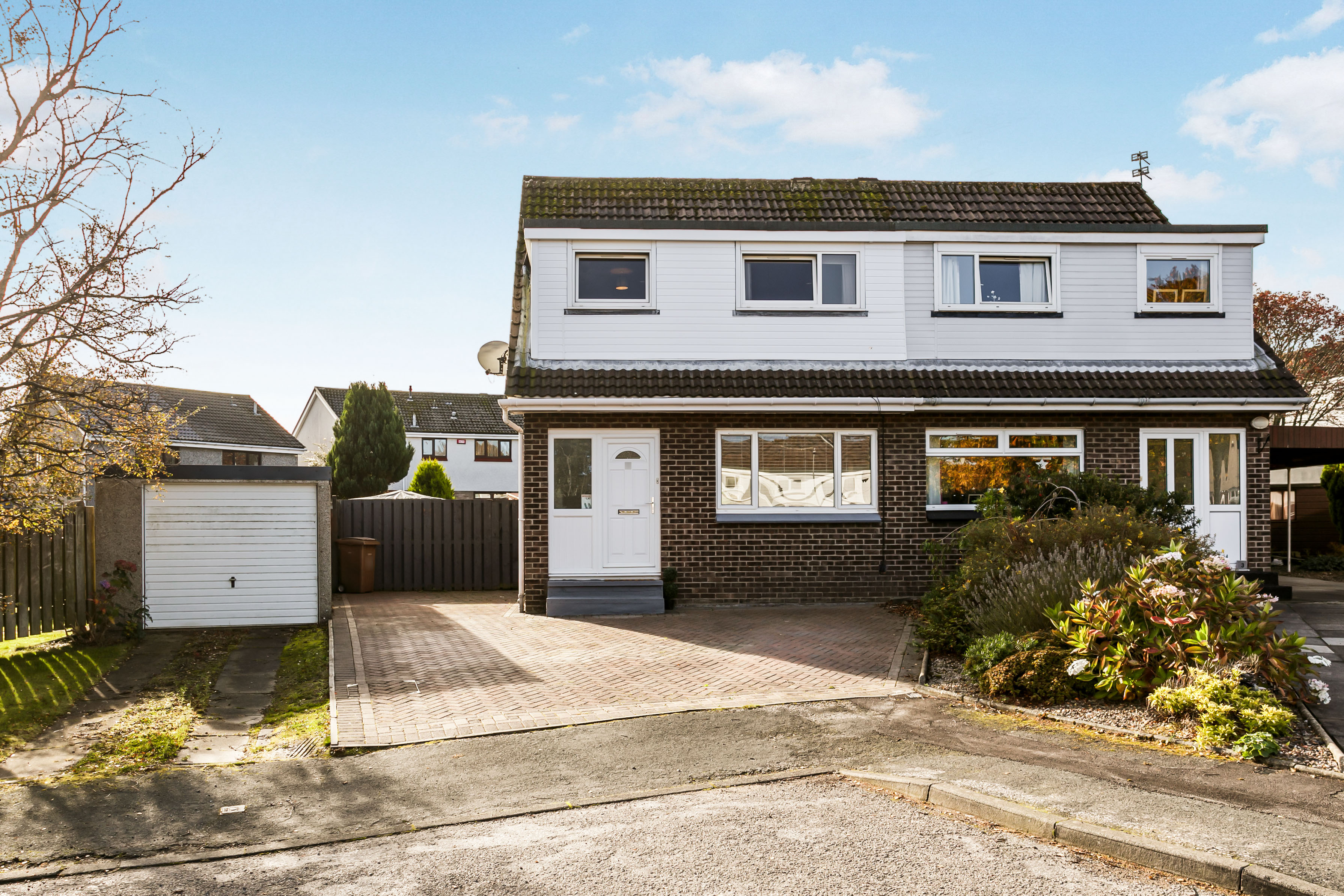 3 bedroom semidetached house for sale in Forvie Way, Aberdeen, AB22 8TJ