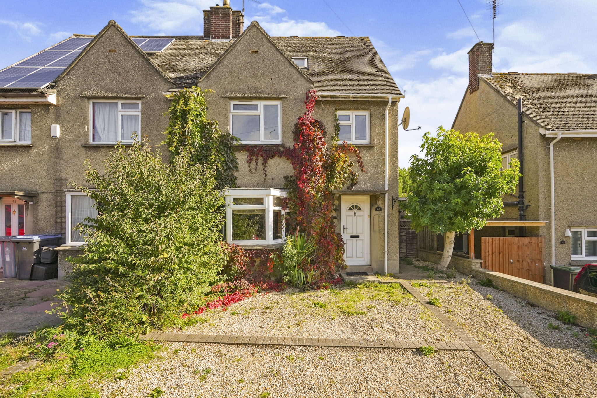 3 bedroom semidetached house for sale in Eastfield Road, Witney, OX28 1HP