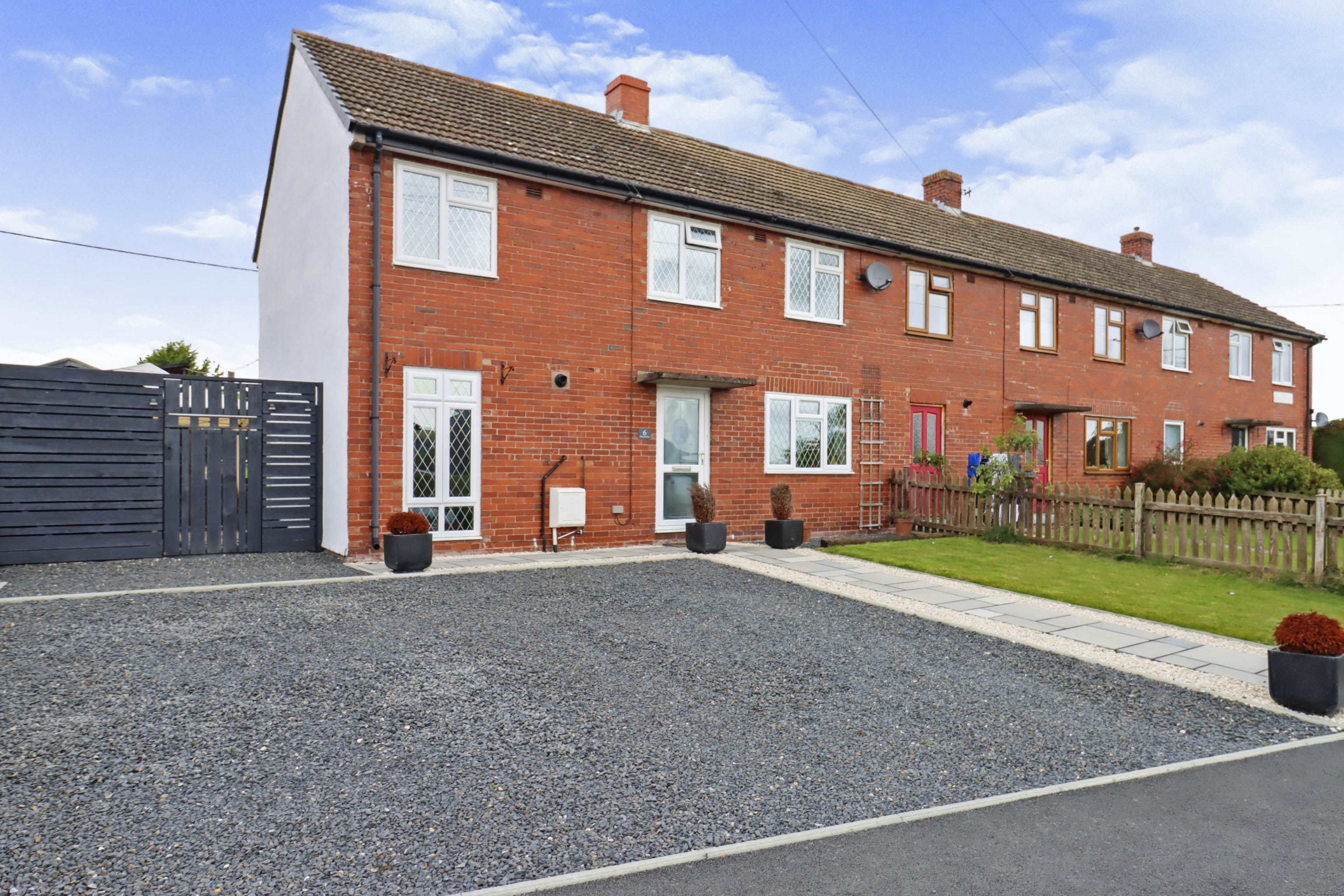 3 bedroom end of terrace house for sale in Maesawelon, Caersws, SY17 5HG