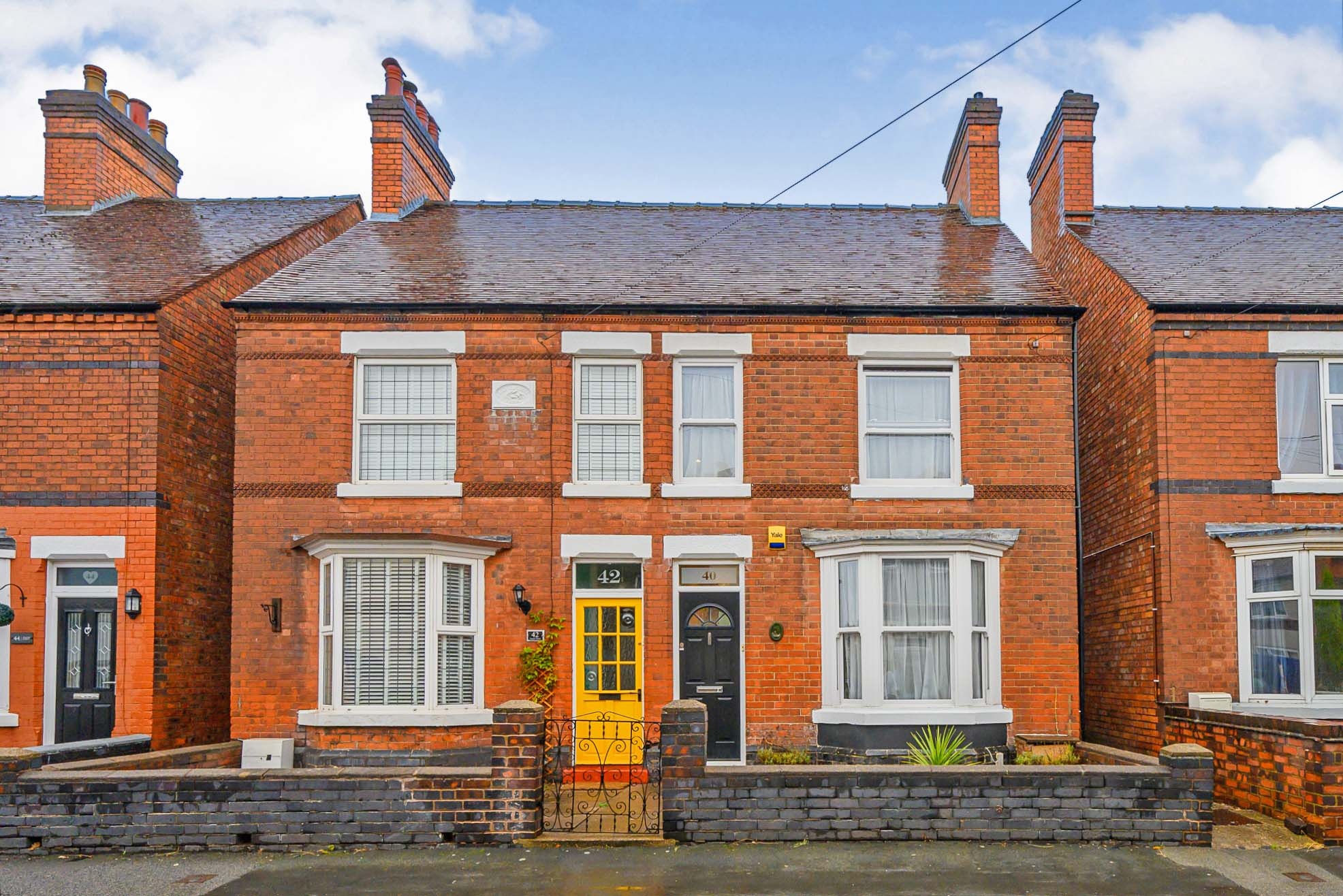 2 bedroom semidetached house for sale in Argyle Street, Tamworth, B77 3EG