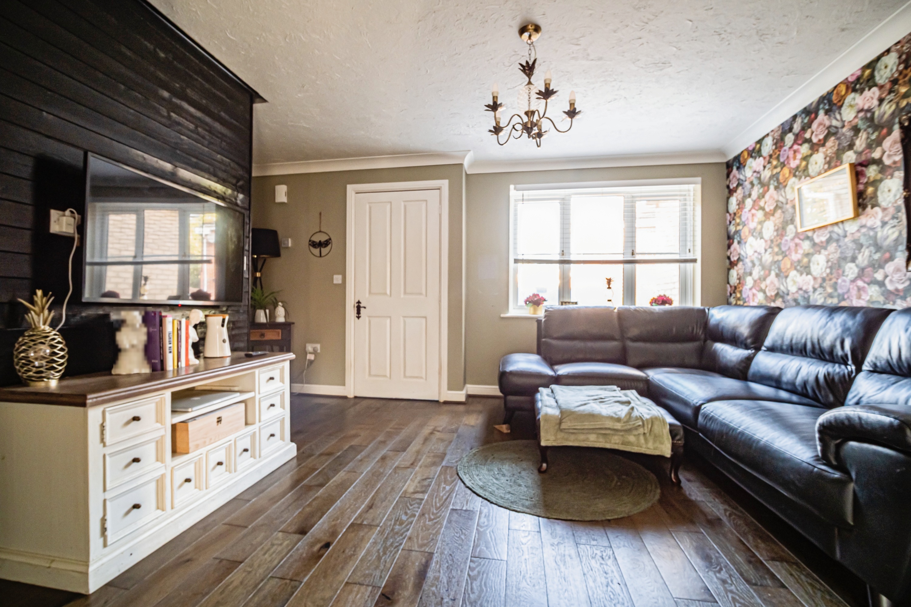 3 bedroom semidetached house for sale in St. Bartholomews Way, Hull