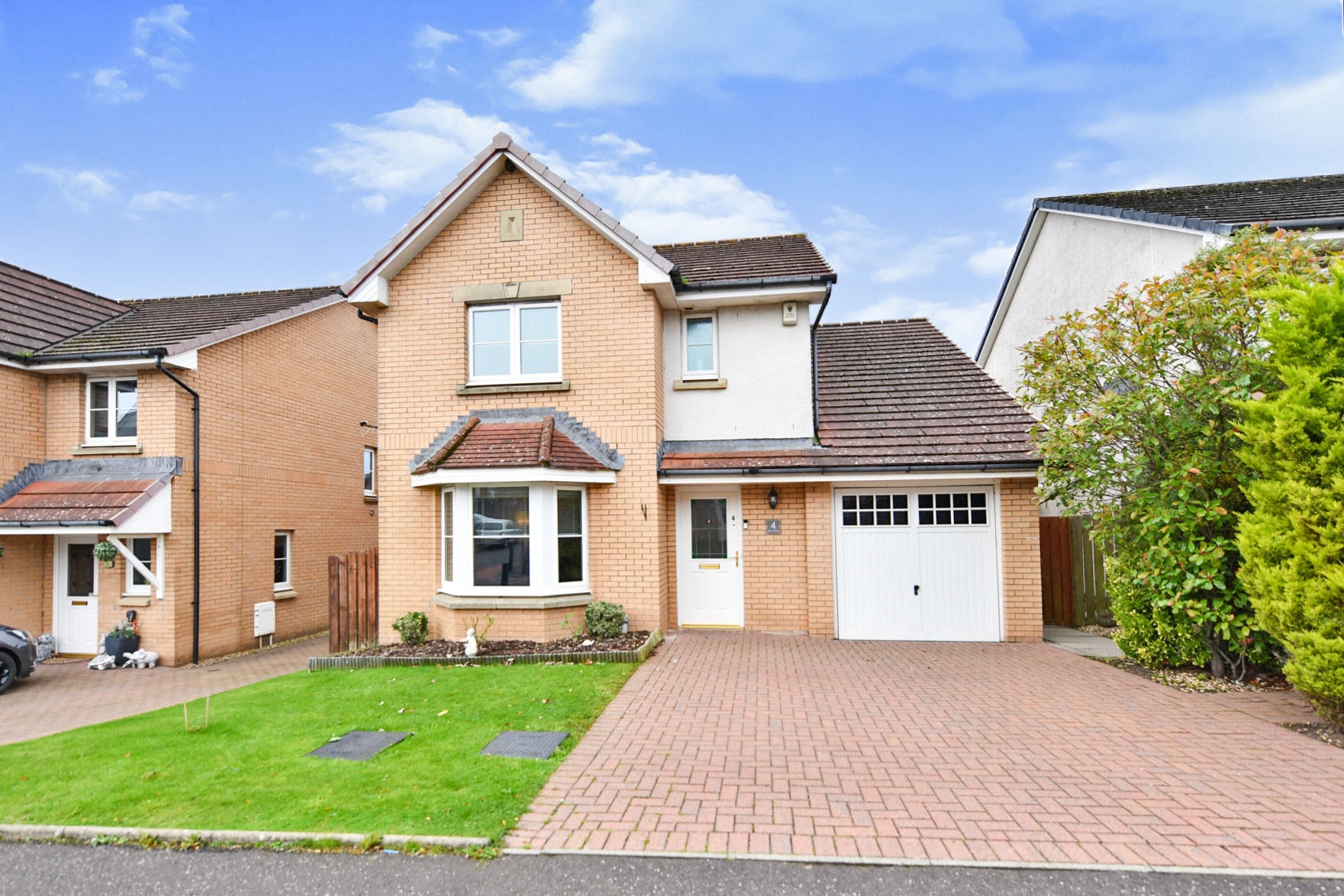 4 bedroom detached house for sale in Weavers Way, Saltcoats, KA21 6GP