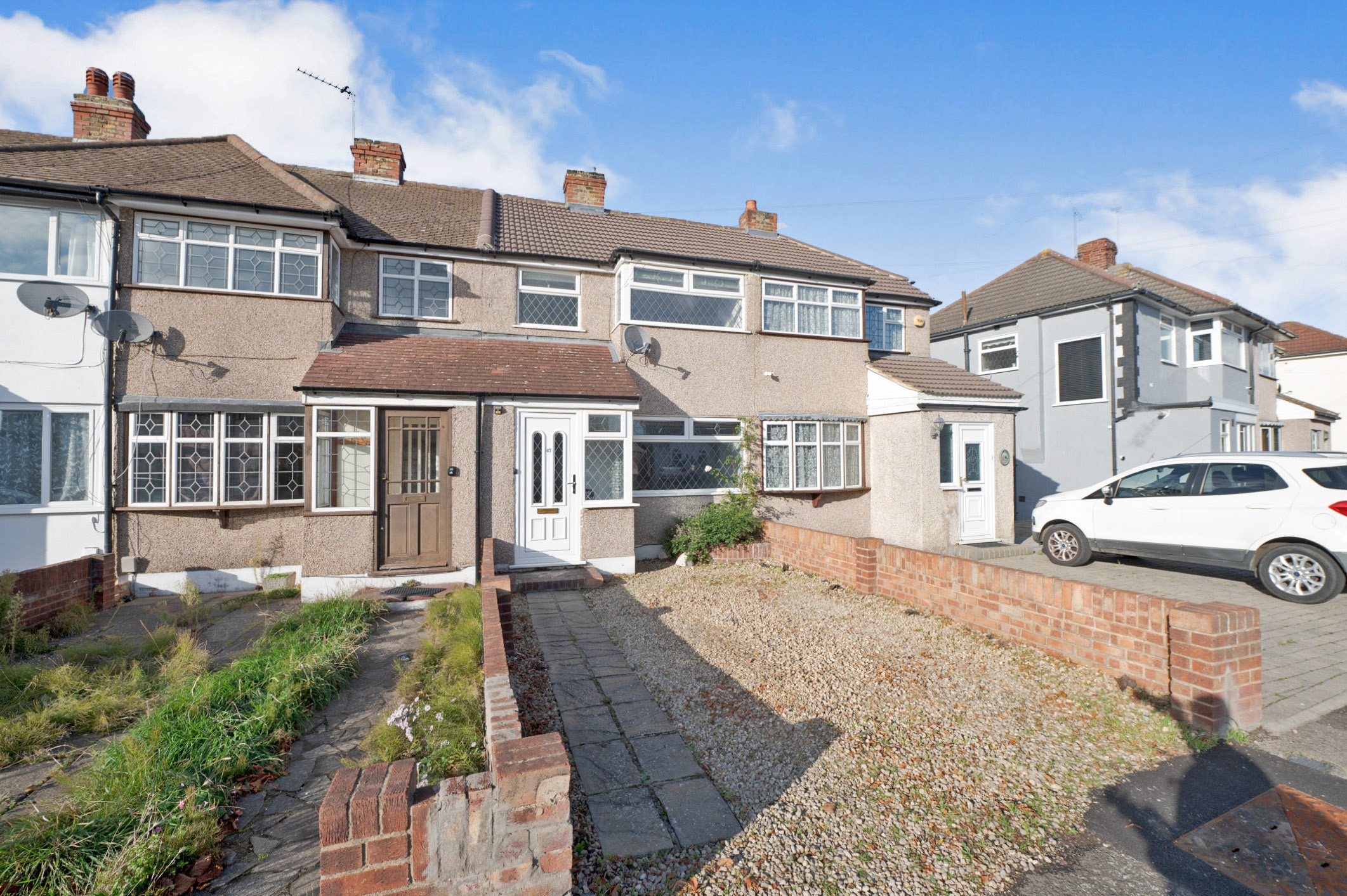 2 Bedroom Terraced House For Sale In Diban Avenue, Hornchurch, RM12 4YF