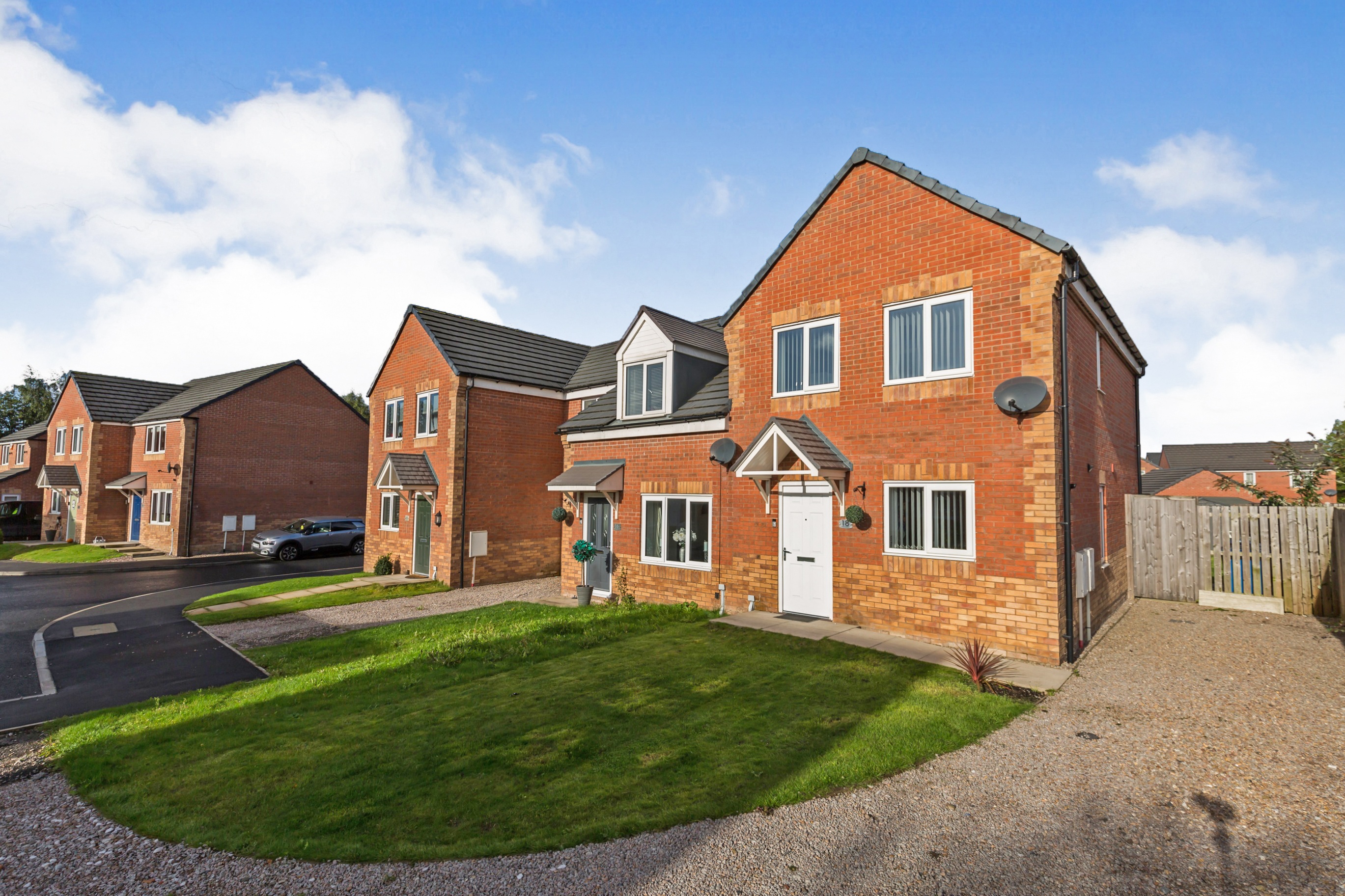 3 bedroom semidetached house for sale in Colliery Meadow, Wigan, WN6 7FY