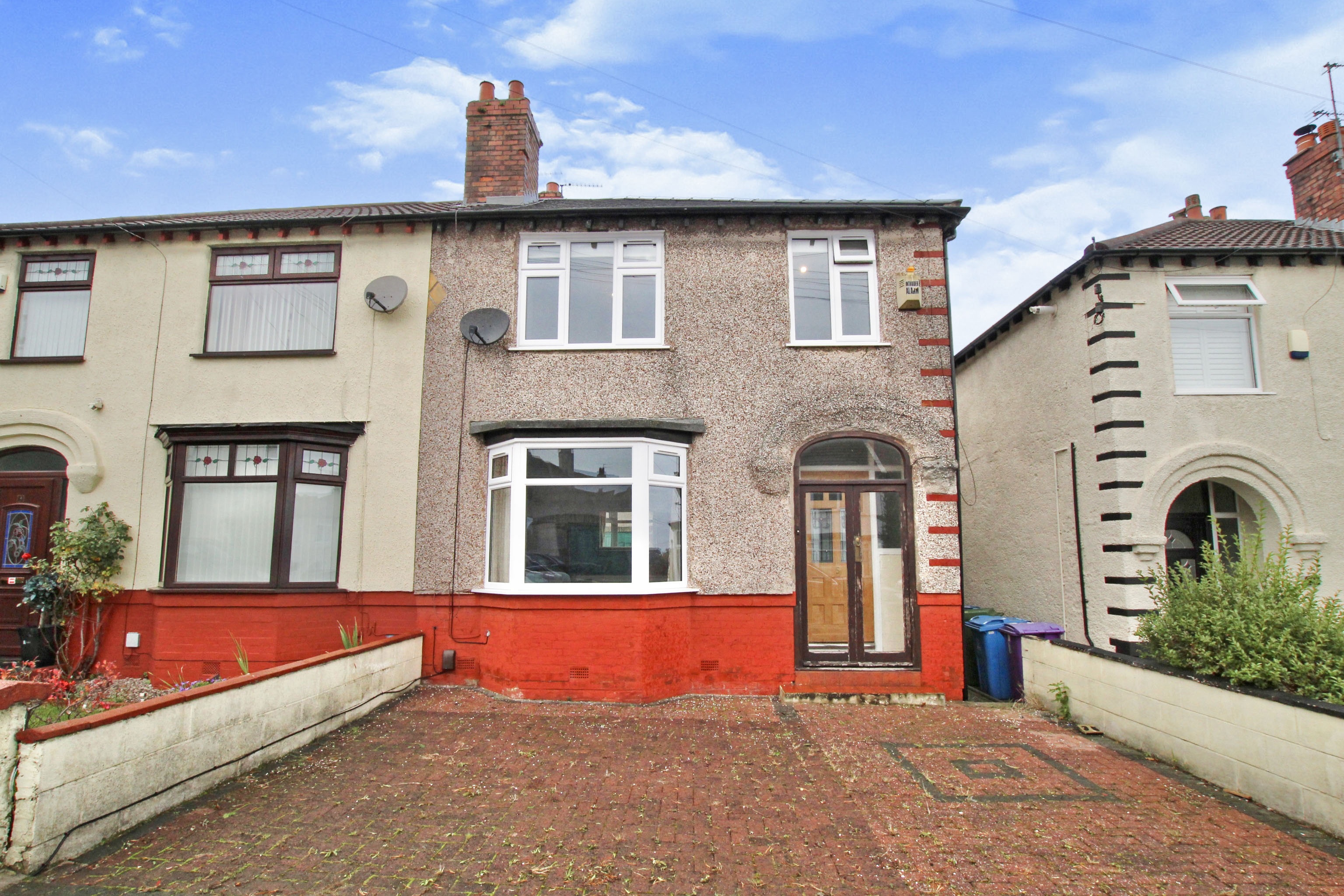 3 bedroom semidetached house for sale in Daffodil Road, Liverpool, L15 6UG