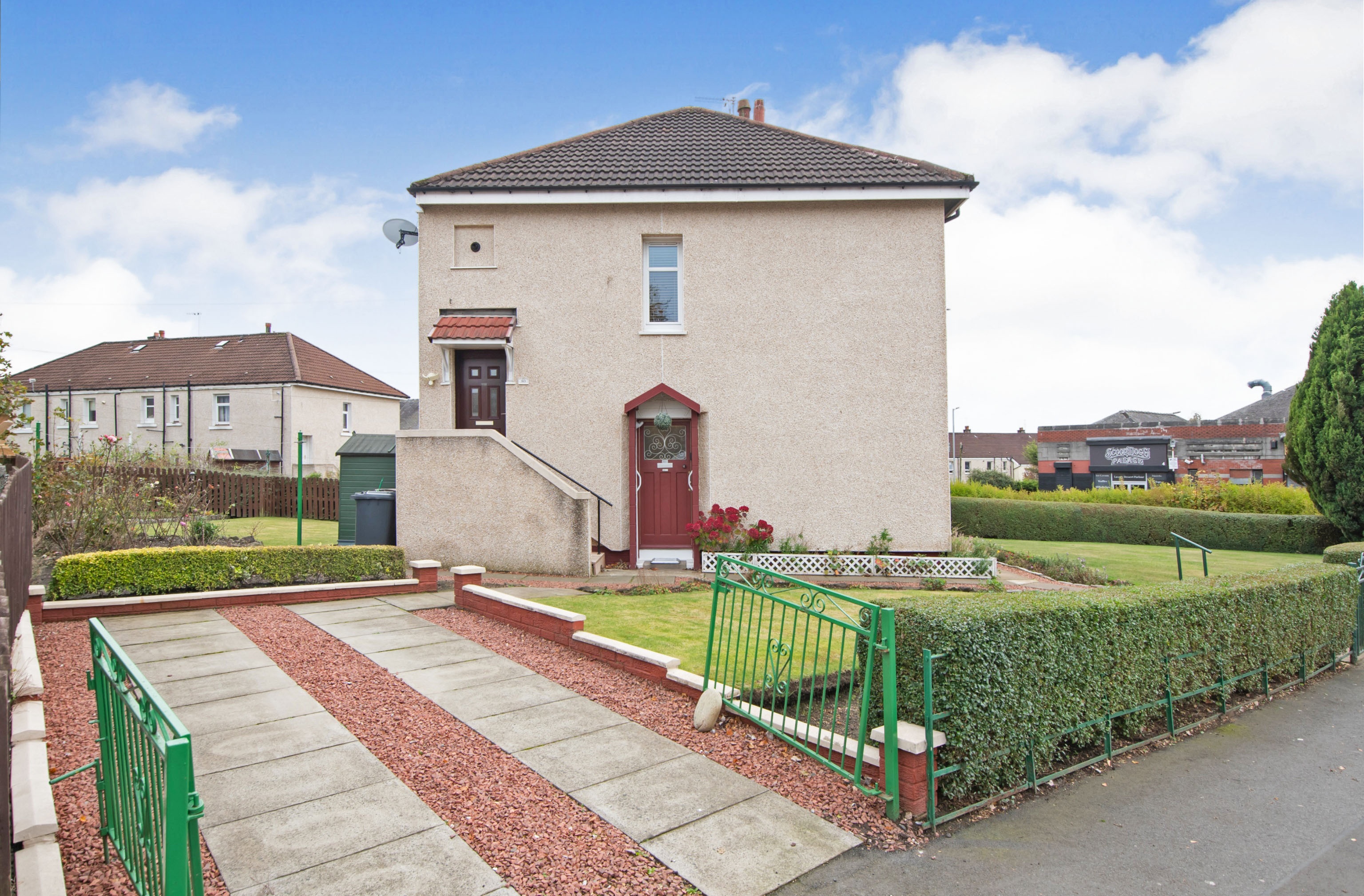 3 bedroom flat for sale in Netherhill Road, Paisley, PA3 4RW