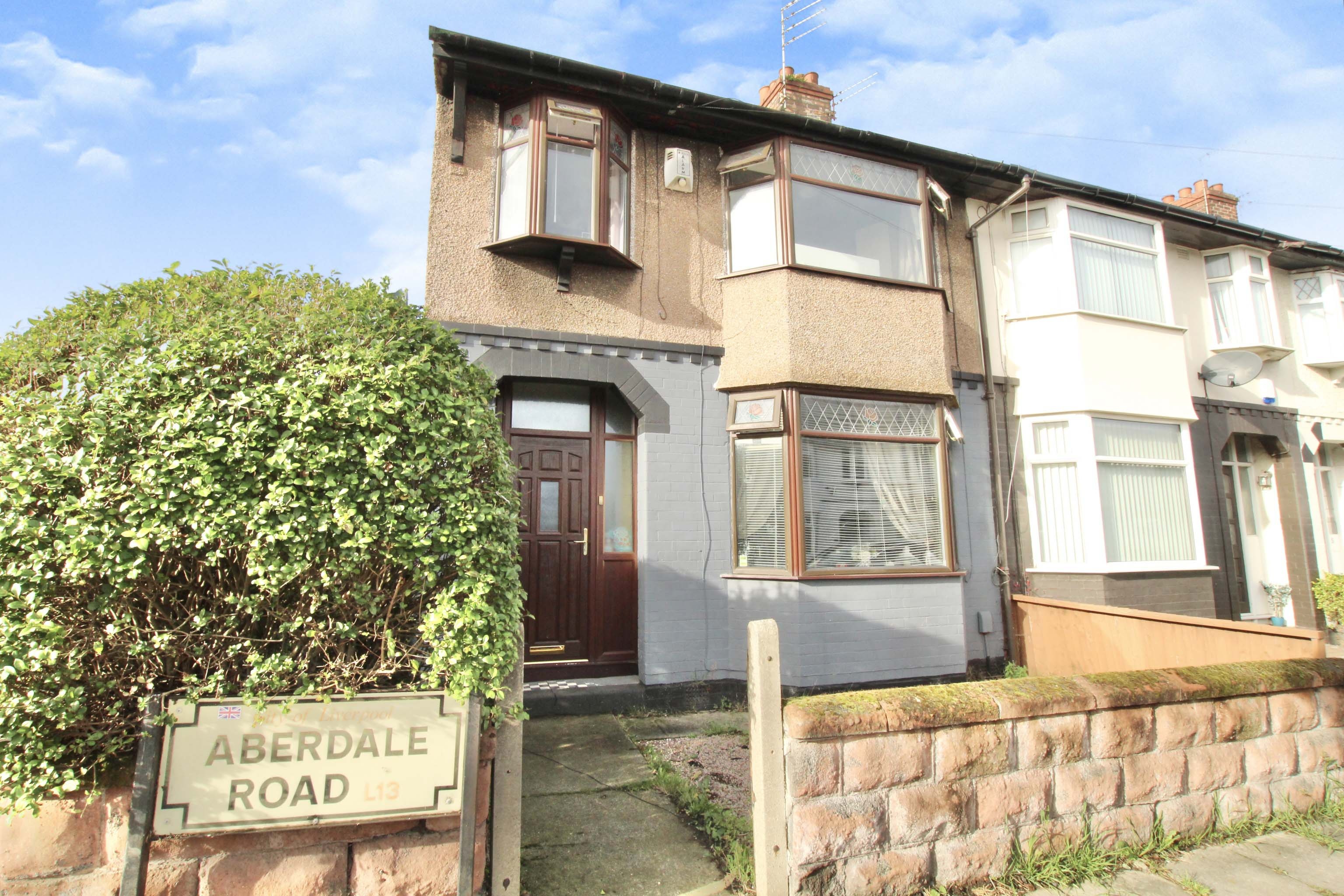 3 bedroom end of terrace house for sale in Aberdale Road, Liverpool, L13 5YE