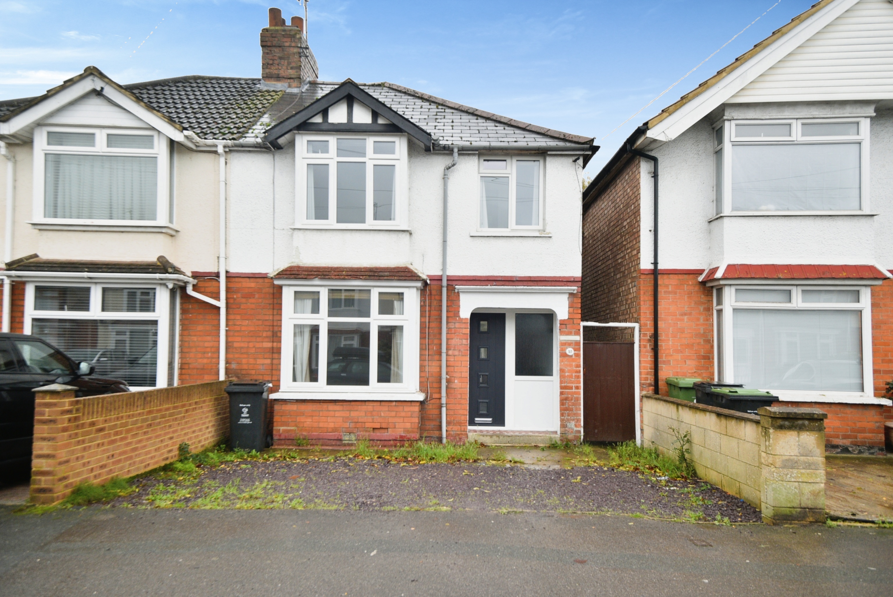 3 bedroom semidetached house for sale in Cumberland Road Old Walcot