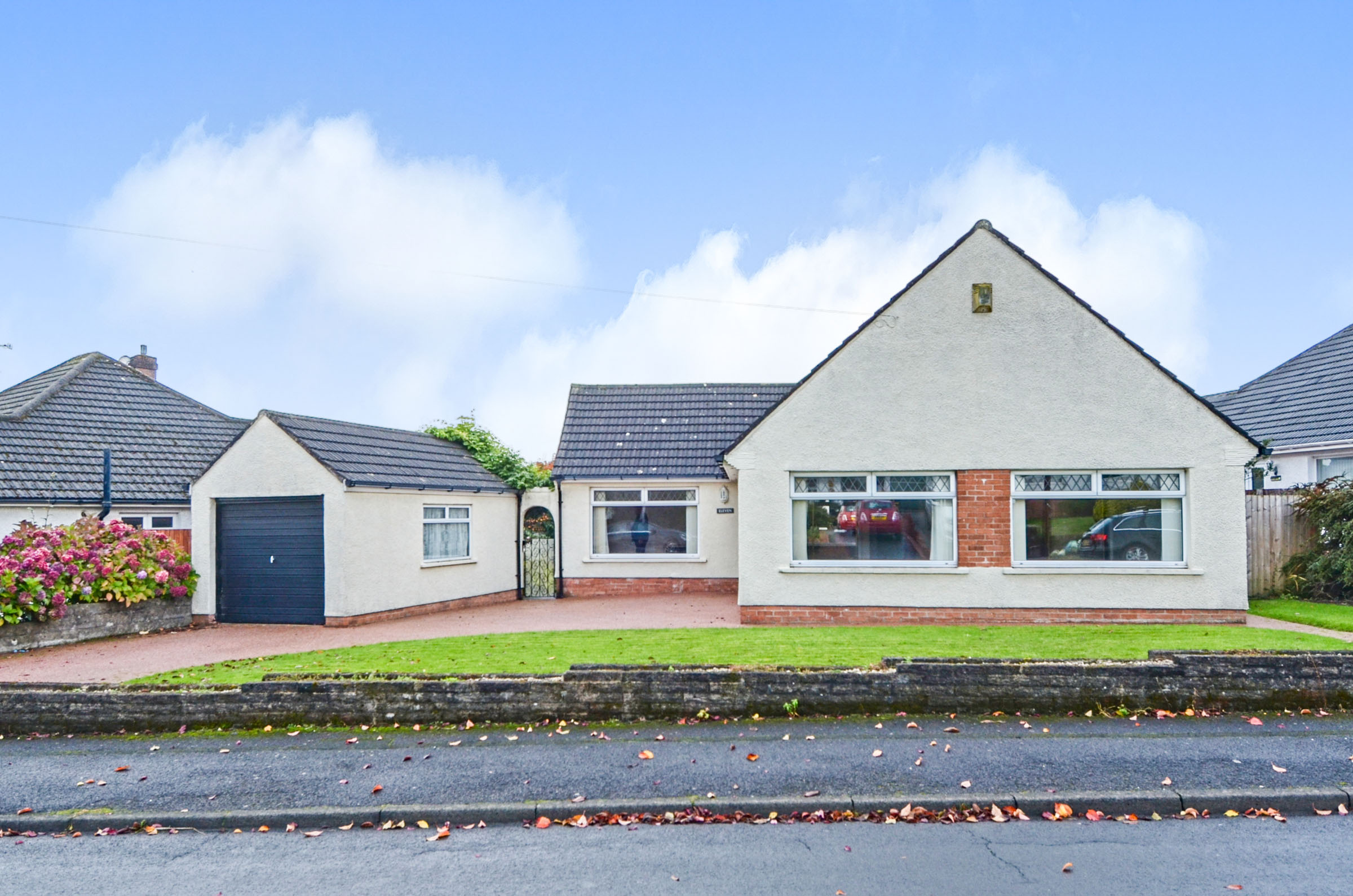 2 bedroom detached bungalow for sale in Heol Isaf, Cardiff, CF14 6RJ