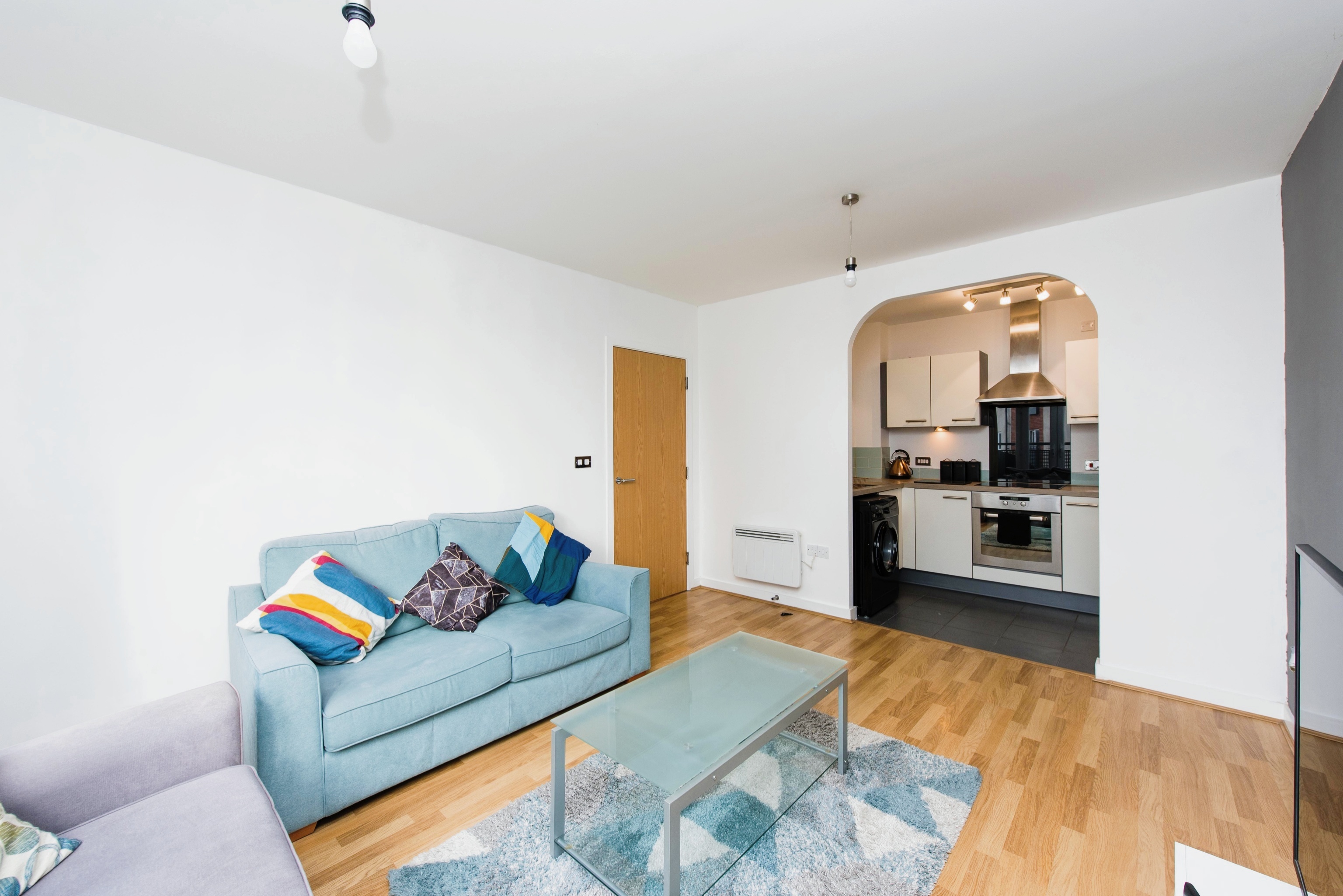 2 bedroom apartment for sale in Aspects Court, Slough, SL1 2EZ