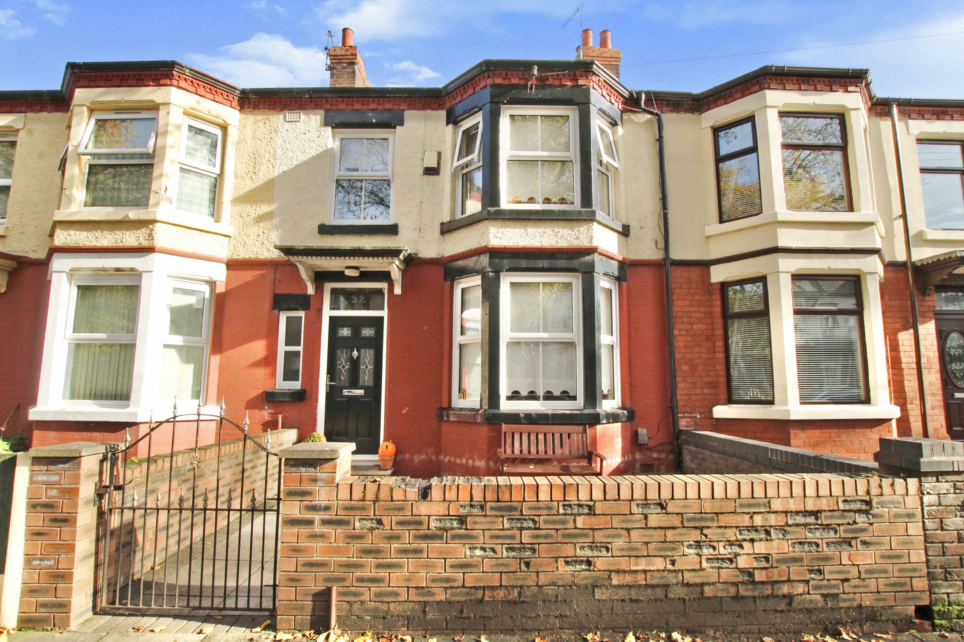 3 bedroom terraced house for sale in Elm Vale, Liverpool, L6 8NZ