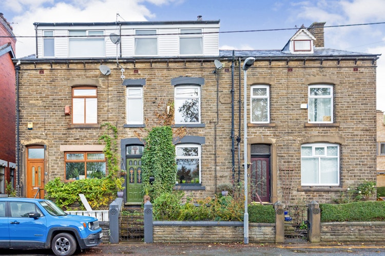 4 bedroom terraced house