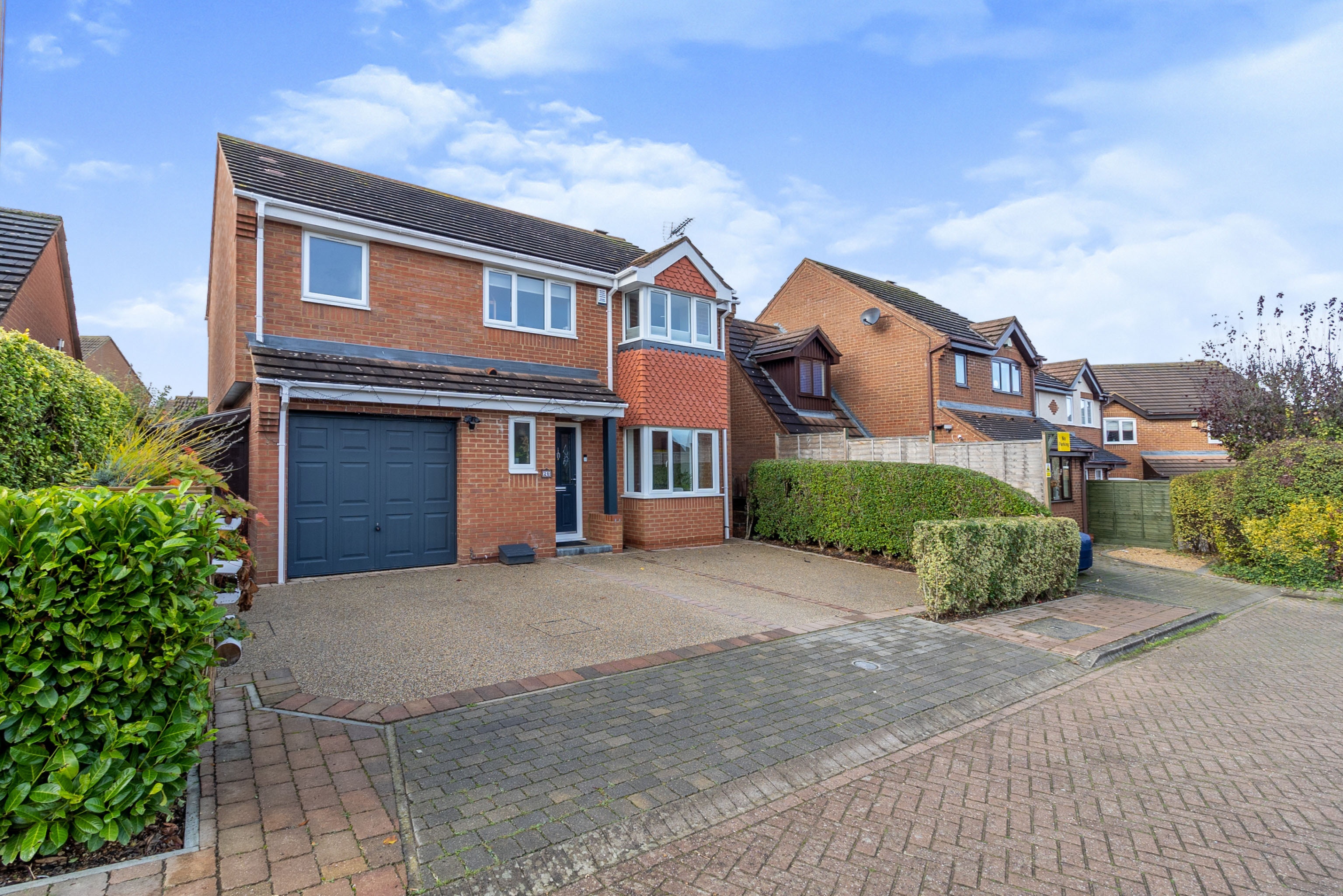 4 bedroom detached house for sale in Swimbridge Lane, Milton Keynes, MK4 1JT