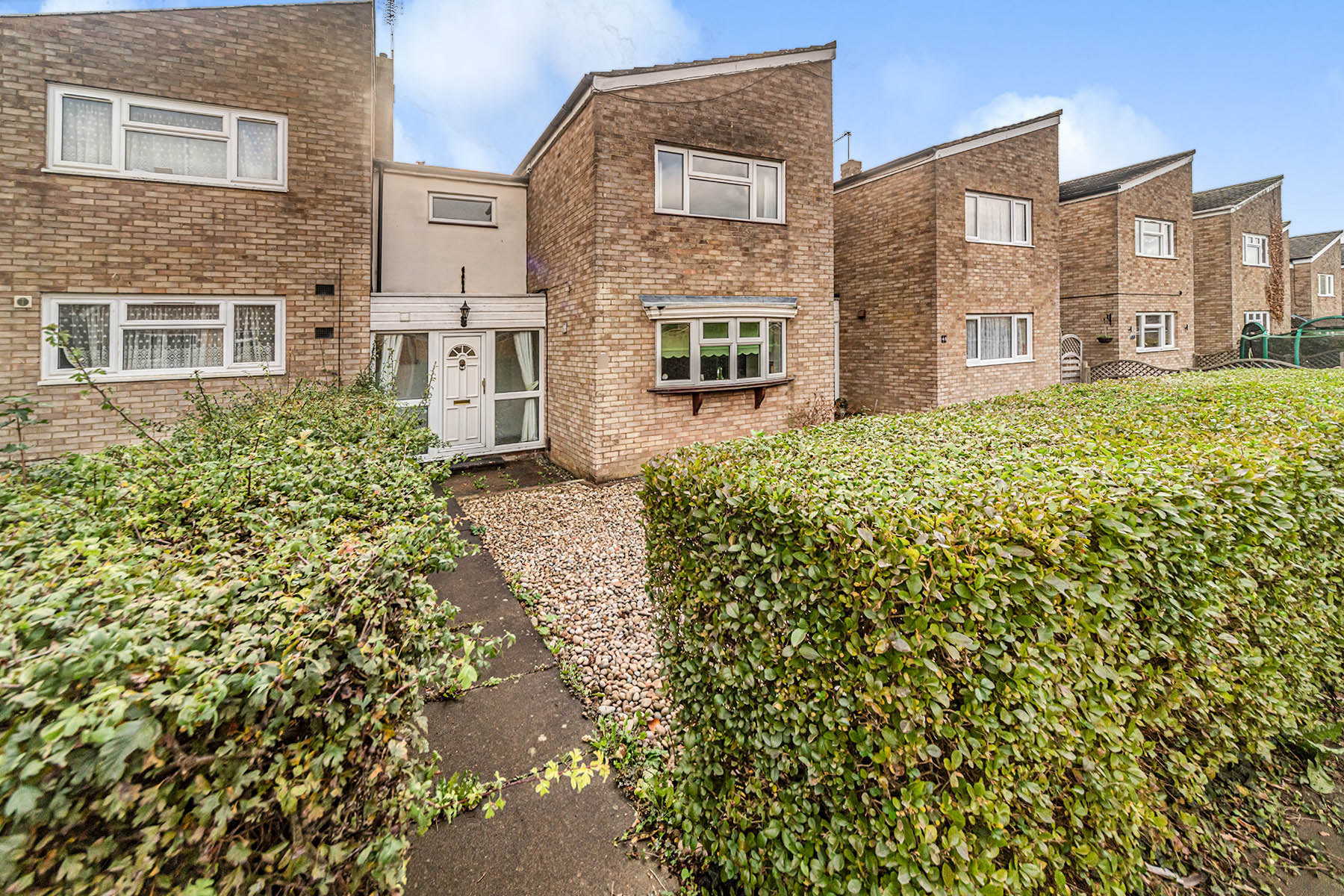 3 bedroom terraced house for sale in Derby Way, Stevenage, SG1 5TR