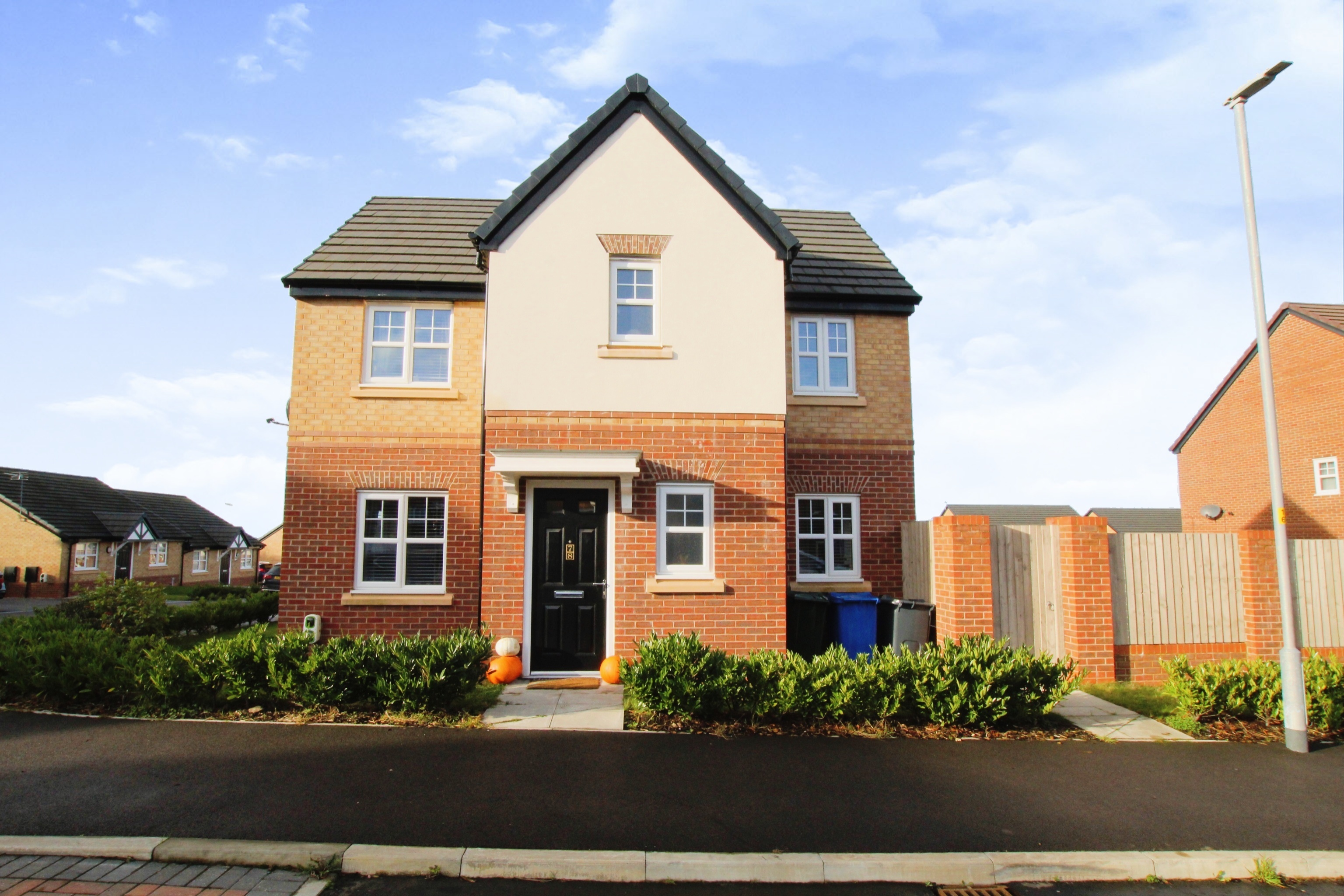 3 bedroom semidetached house for sale in Jackfield Way, Skelmersdale