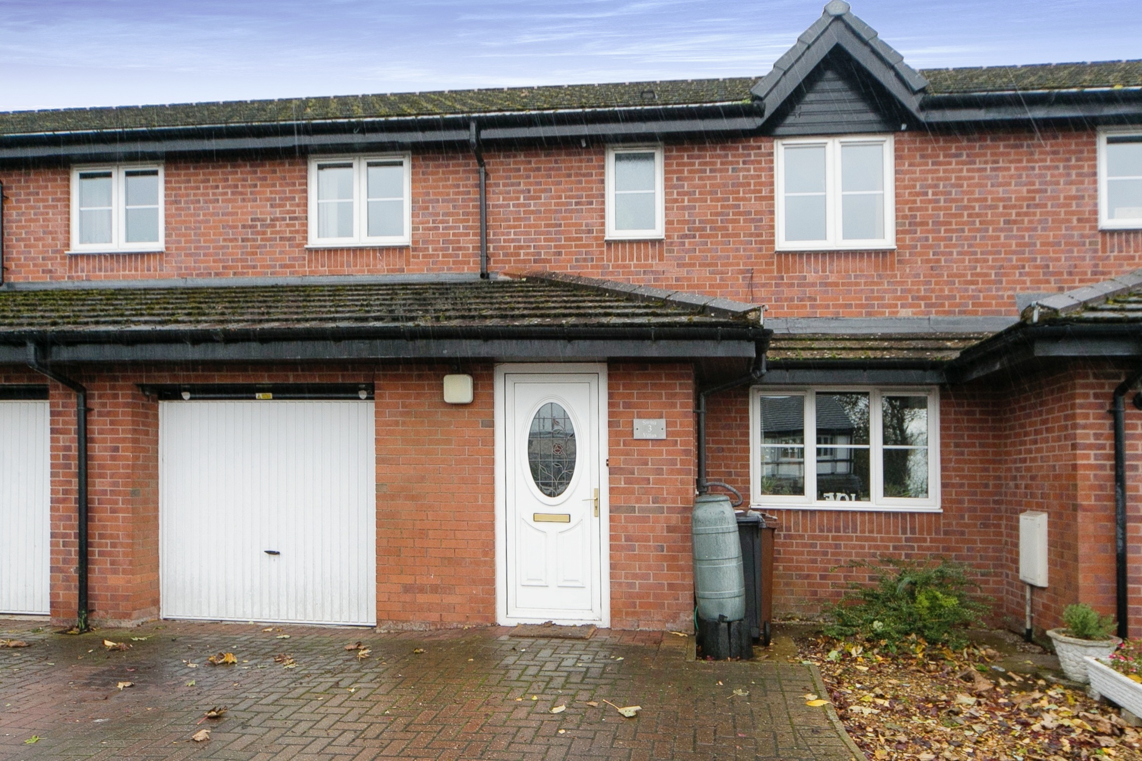 4 bedroom mews house for sale in Strand Lane, Holywell, CH8 7AG