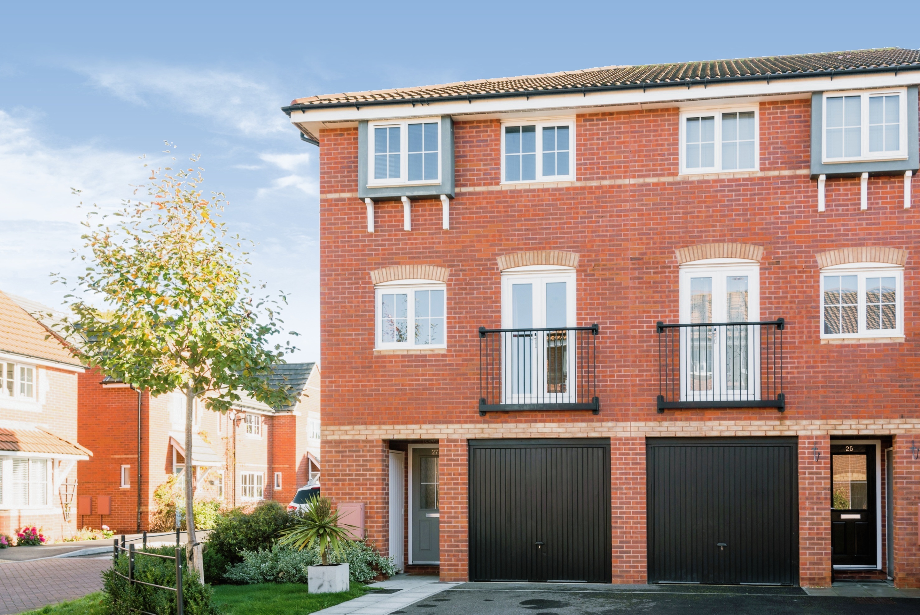 3 bedroom semi-detached house for sale in Greycing Street, Swindon ...