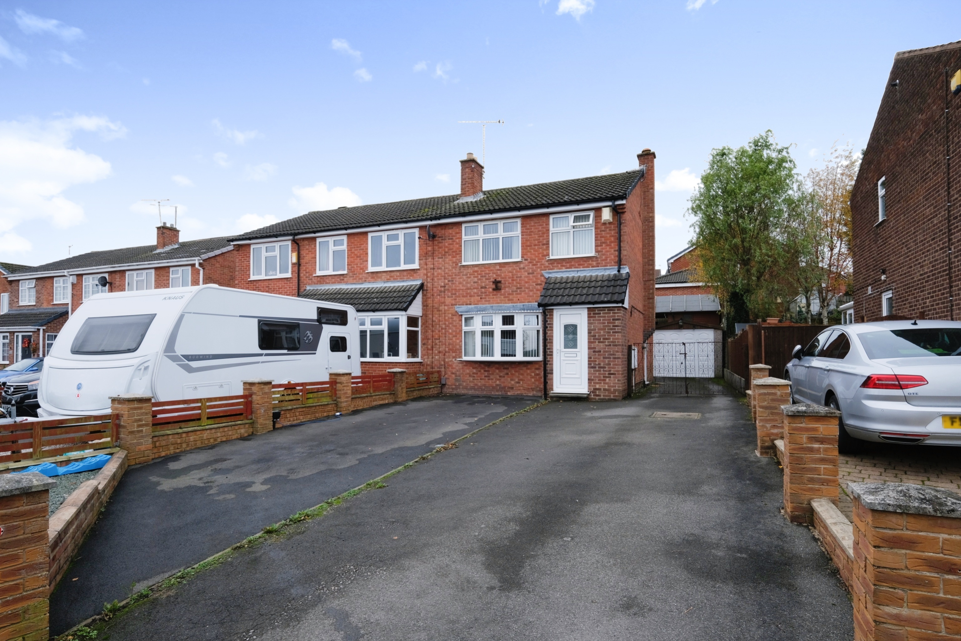 3-bedroom-semi-detached-house-for-sale-in-erica-drive-south-normanton