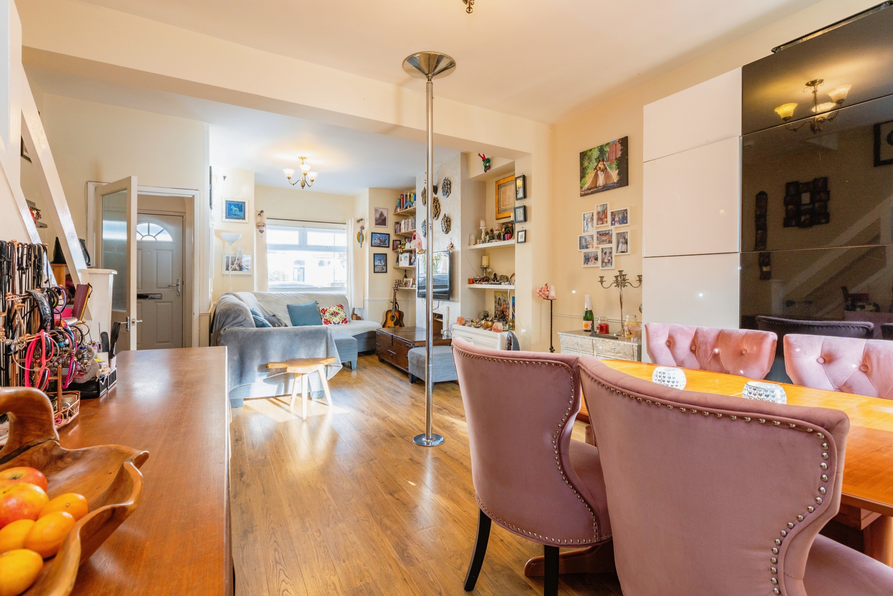 5 bedroom terraced house for sale in Roslyn Road, Tottenham, N15 5JJ