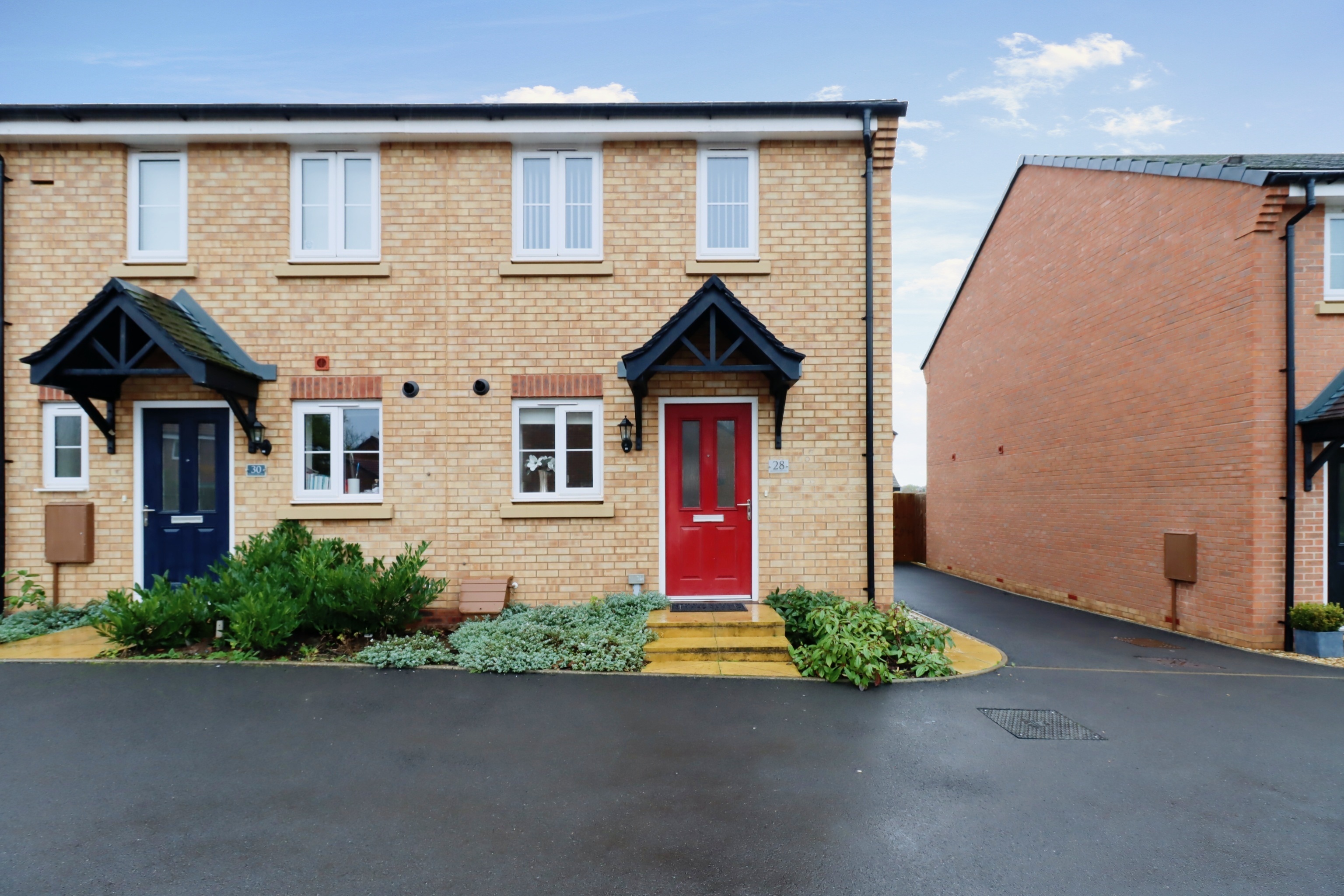 2 bedroom semidetached house for sale in Mountford Way, Shifnal, TF11 9QG