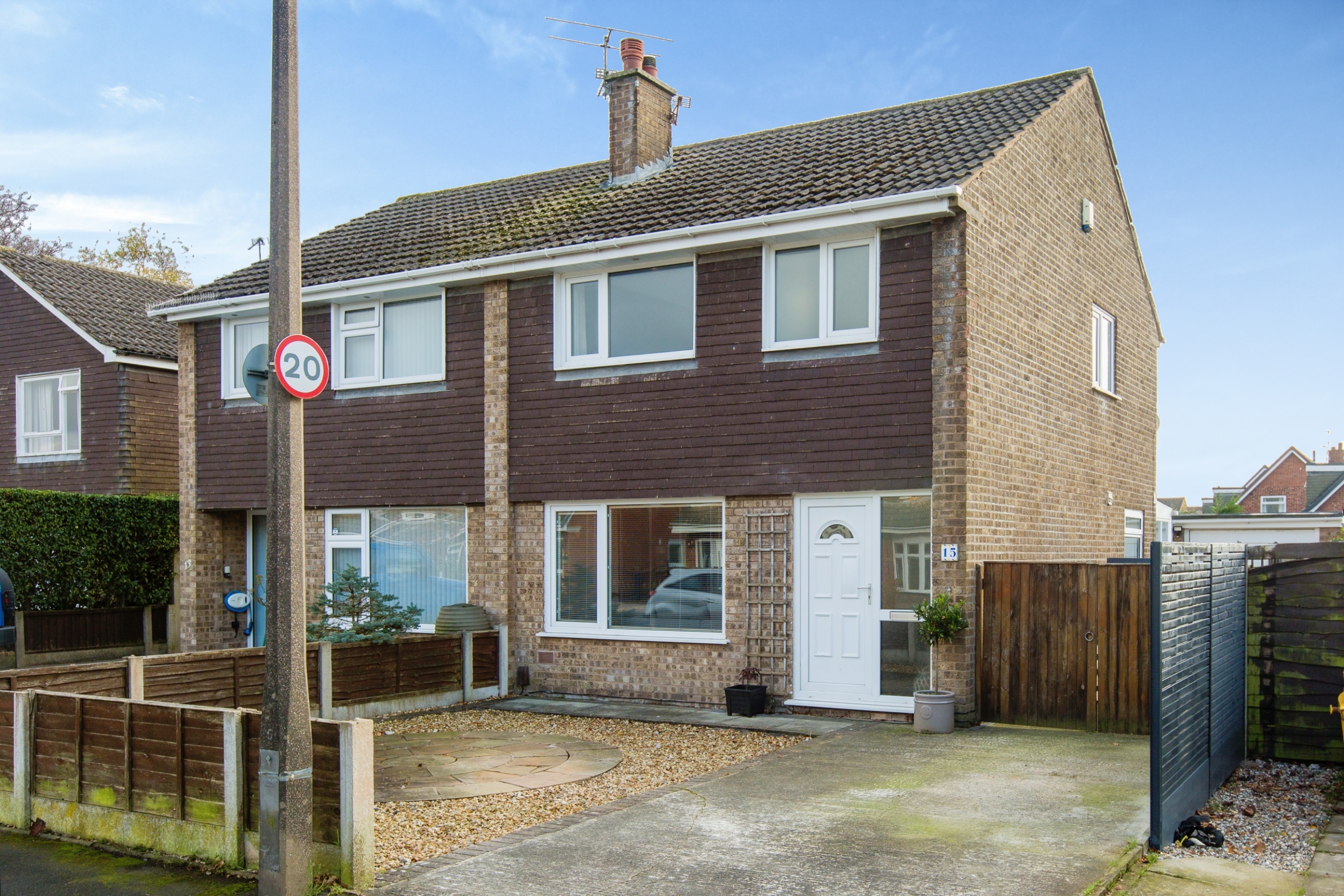 3 bedroom semidetached house for sale in Oaklands Drive, Penwortham